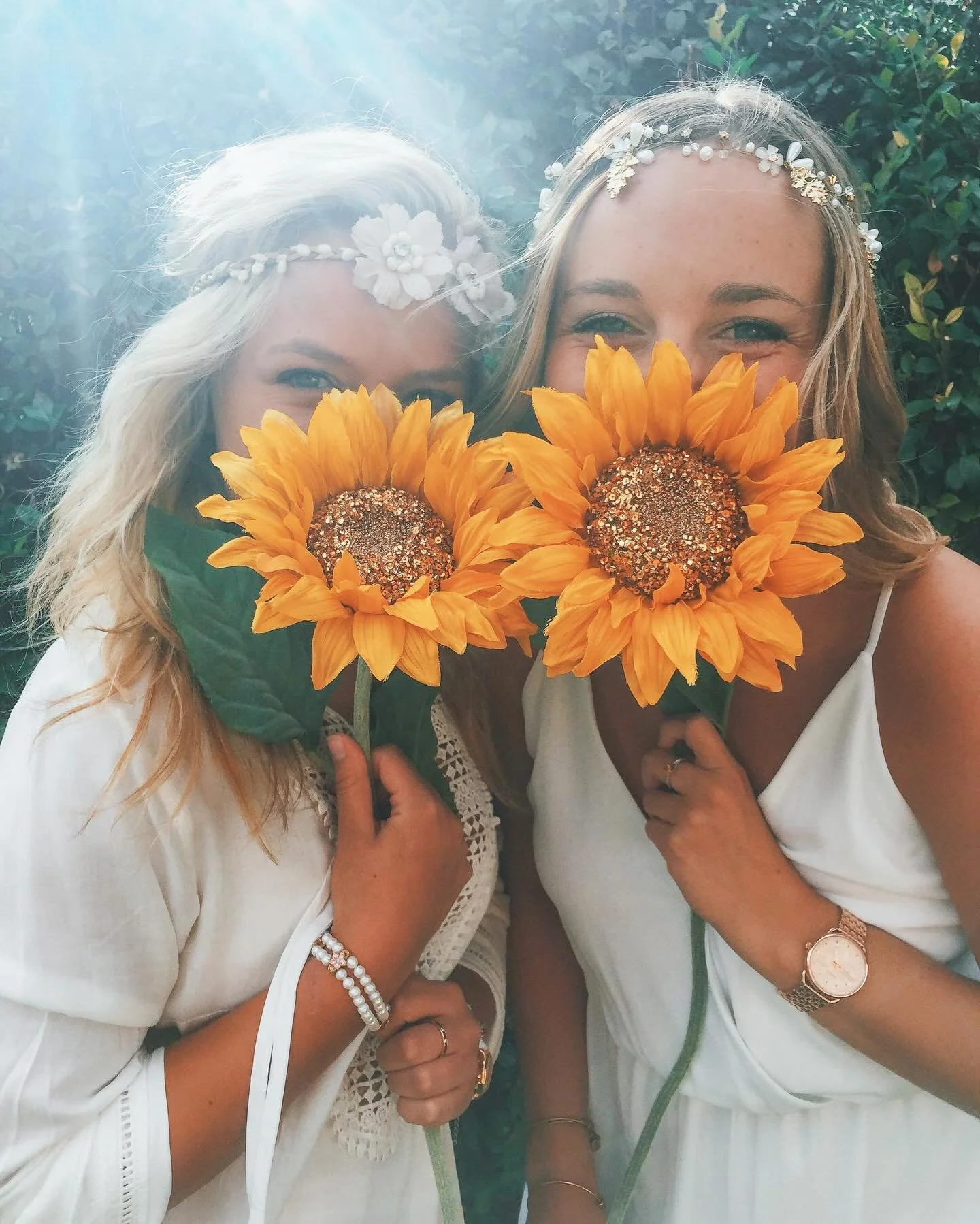 We heard 2016 is in&hellip; #flashbackfriday to a Sisterhood that&rsquo;s as iconic now as we were a decade ago! 🌻