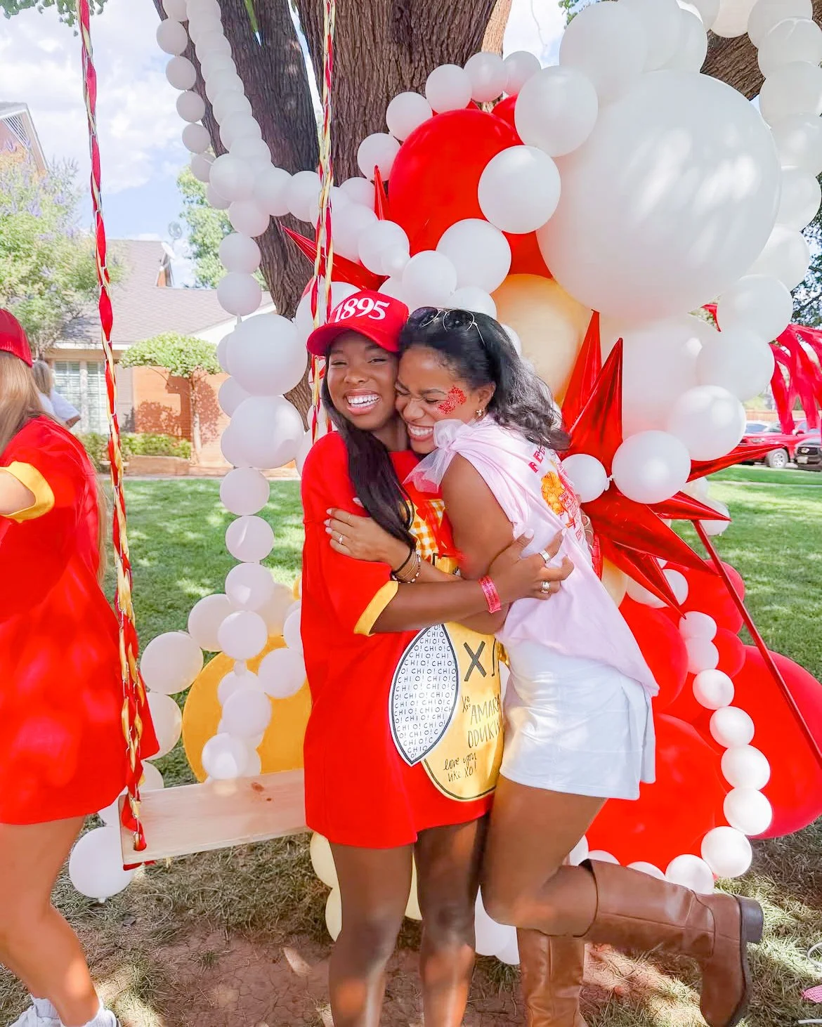 This #WHYCHIOWEDNESDAY, we're reminiscing on all the memories made in our Sisterhood. From bid days to study sessions to movie nights, everything is better with the cardinal and straw! Tag your why in the comments ❤️💛