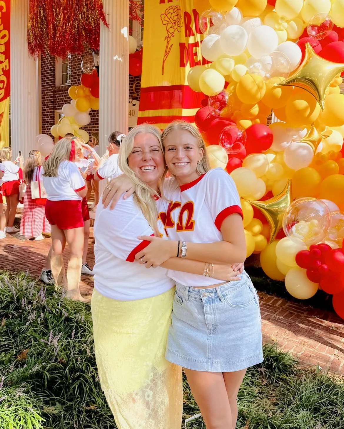 Chi Omega grows you in ways you never expect! Your college years are extremely formative, with your university experience laying an important foundation for the many years to come. Hear from recent Psi Chapter alumna Josie Raftelis on how Chi Omega e