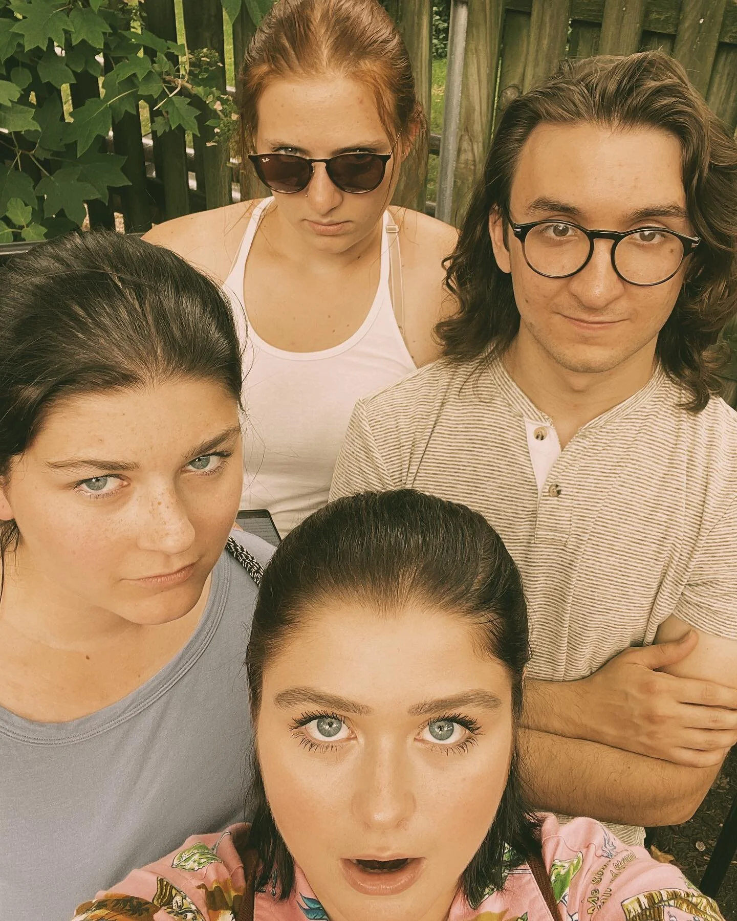 choose your fighter
😳😨🙂🤬