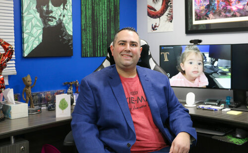 Mike Bloomfield Honored with Louis R. Miller Award for his Ability to Help Others