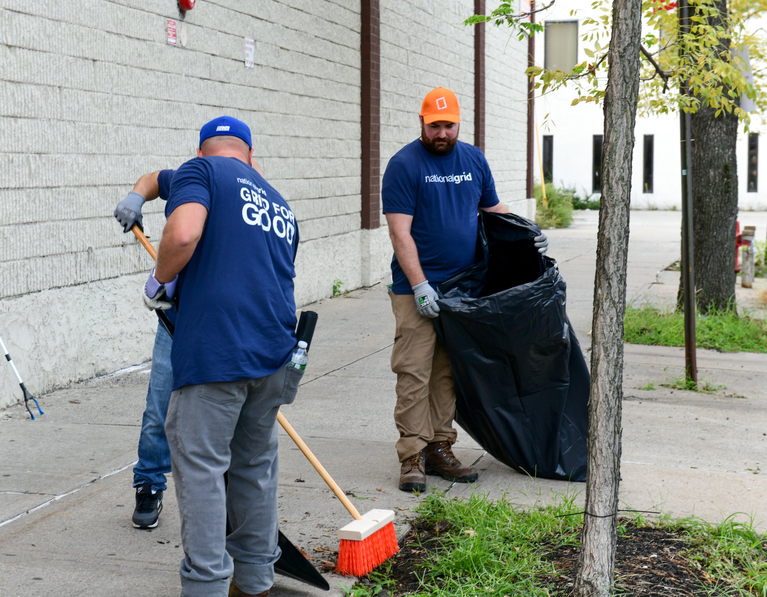 Bay St Clean Up (73 of 128).jpg