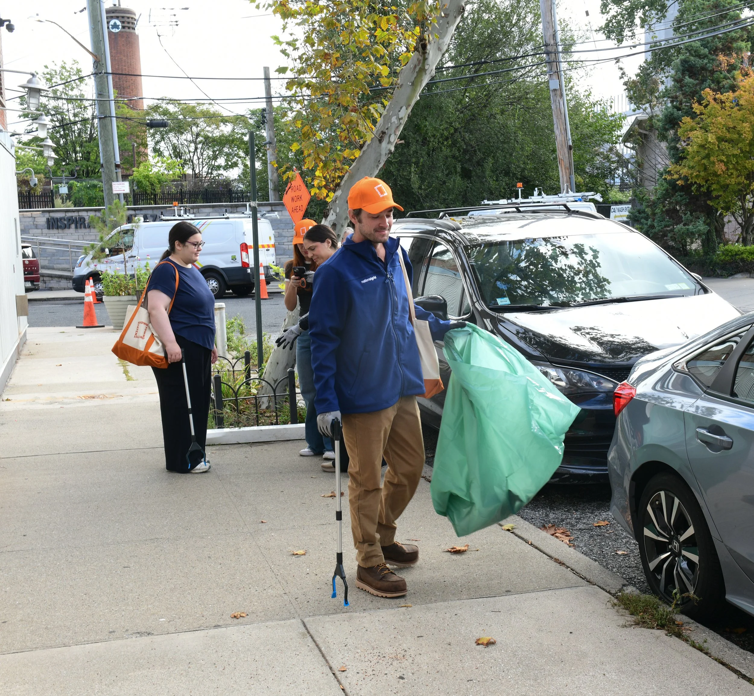 Bay St Clean Up (87 of 128).jpg