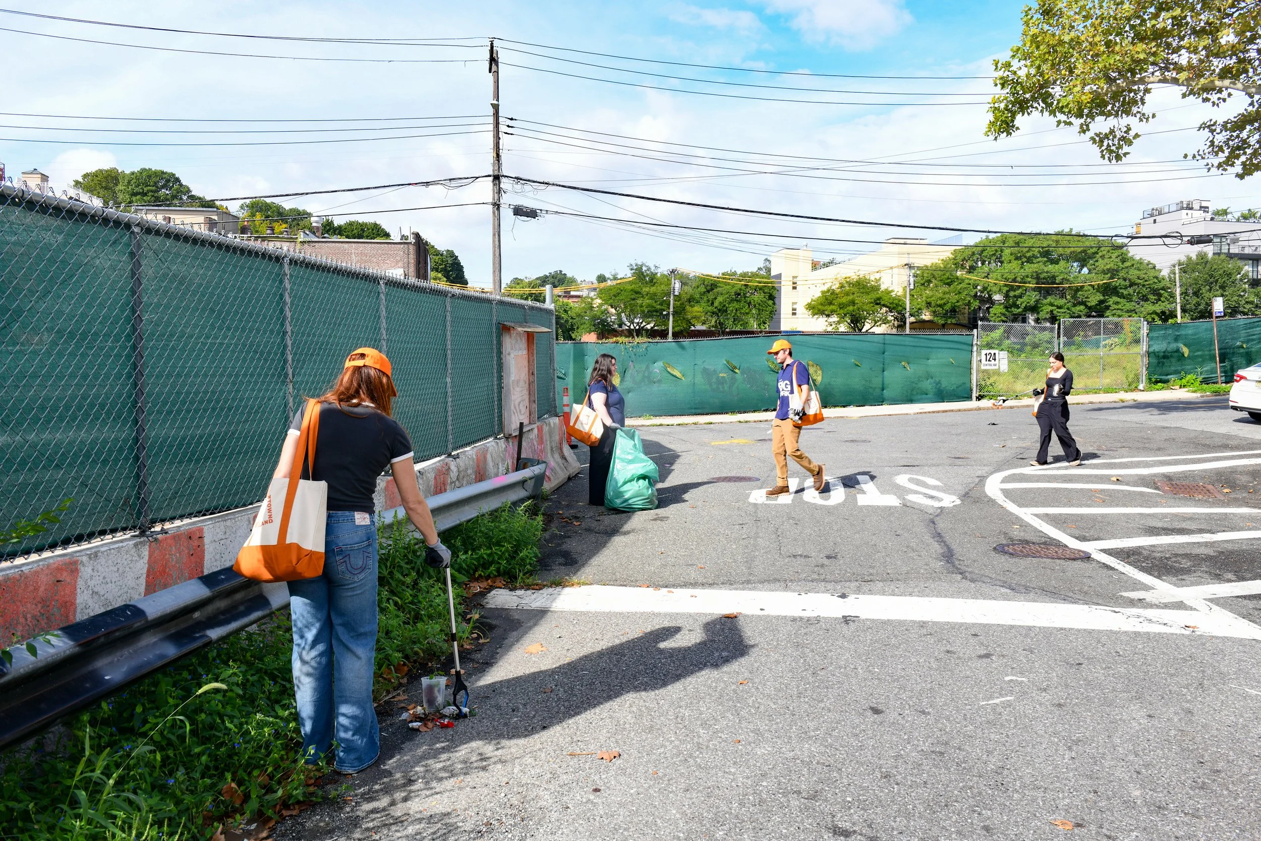 Bay St Clean Up (112 of 128).jpg