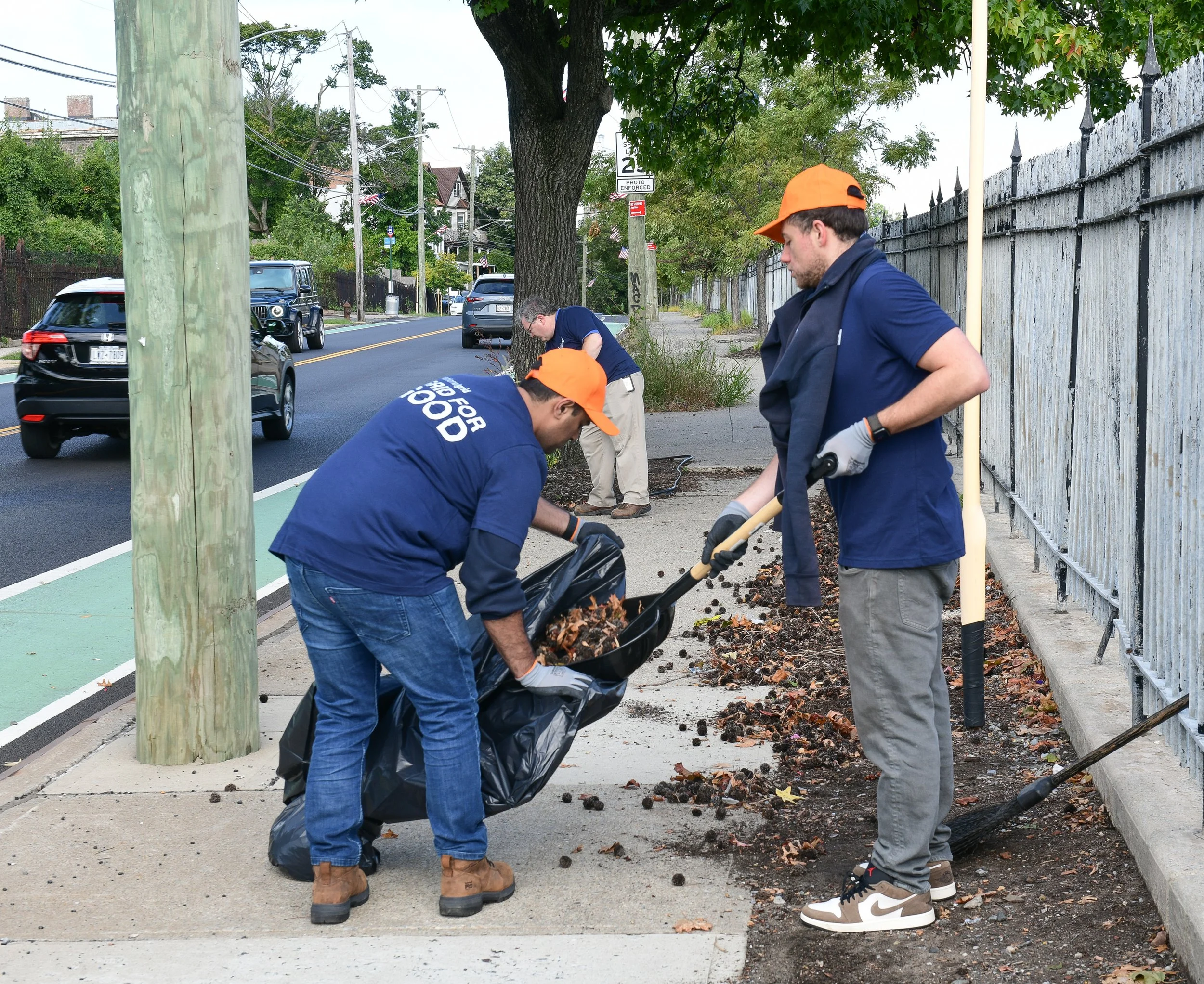 Bay St Clean Up (119 of 128).jpg