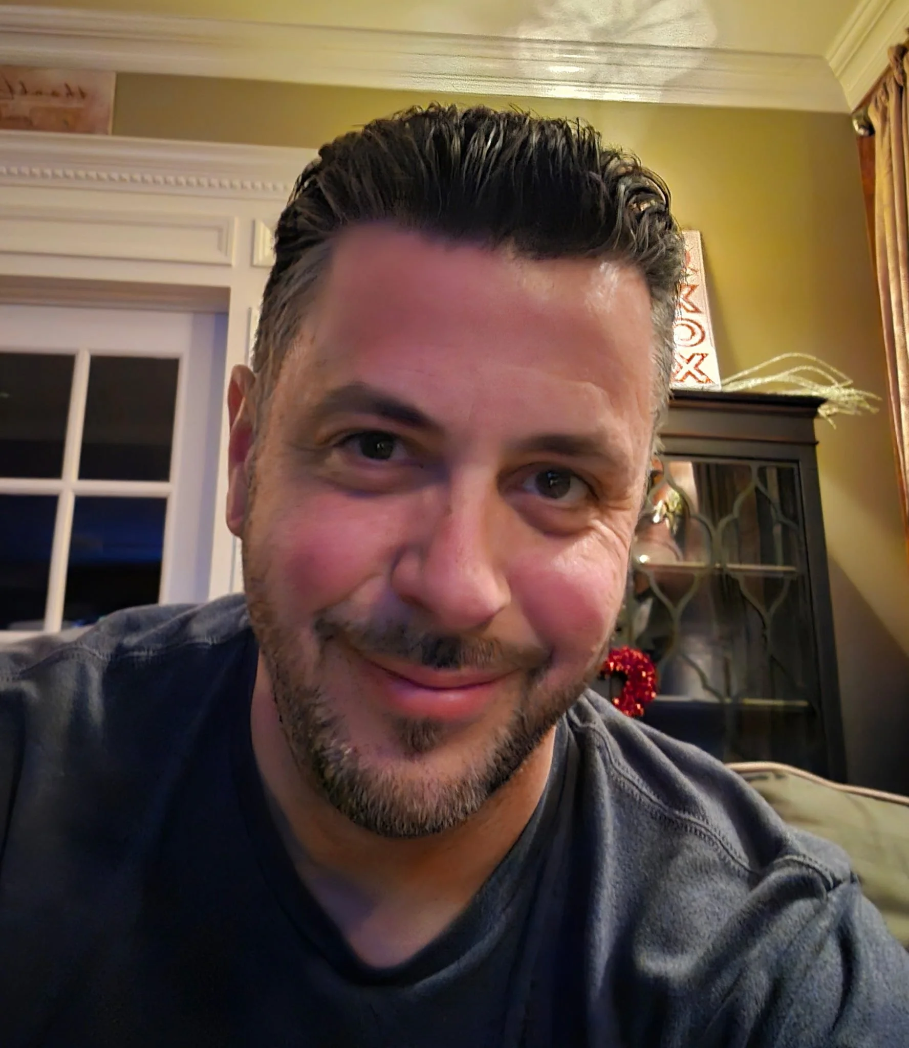 Crown Trophy_Frank.JPG