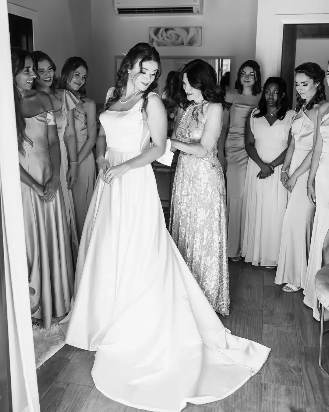 A few sweet moments with Katarina and her mom getting ready for her wedding
@katarina.bradford
.
.
.
Planner: @at.event.pro
Officiant: Pastor Rex
DJ &amp; Entertainment: @gtzentertainment, @djdivine
Photo + Video: @shorelineweddings
Florist: @simival