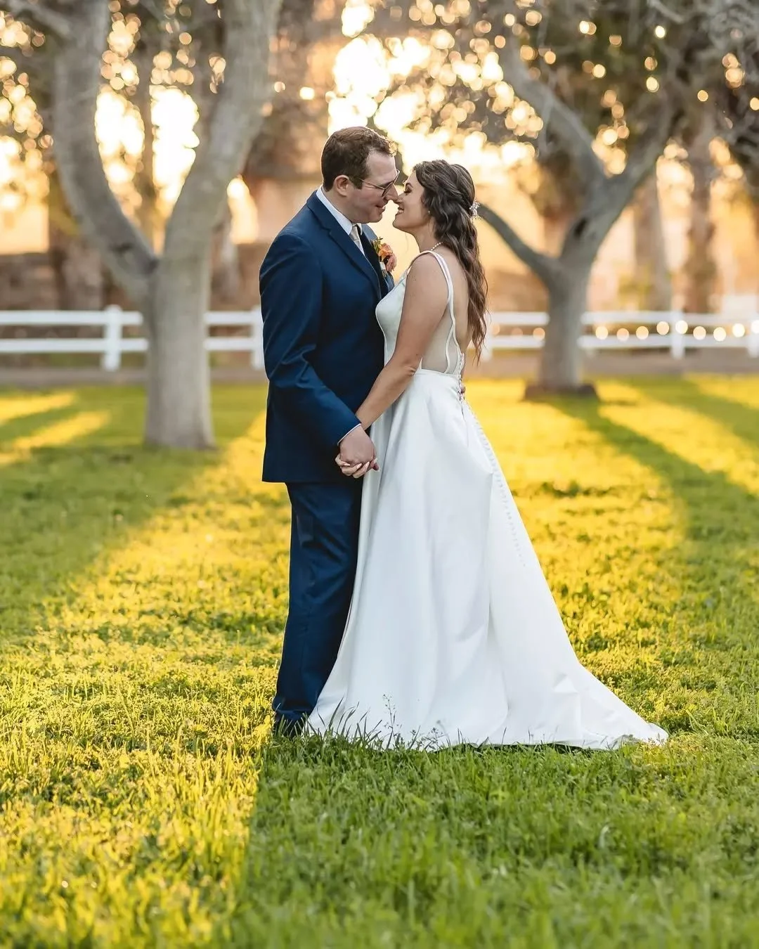 Katarina and Gerry 
@katarina.bradford
.
.
.
Planner: @at.event.pro
Officiant: Pastor Rex
DJ &amp; Entertainment: @gtzentertainment, @djdivine
Photo + Video: @shorelineweddings
Florist: @simivalley.alohaflowers
Beauty: @glambyeditha

Photos by Team m