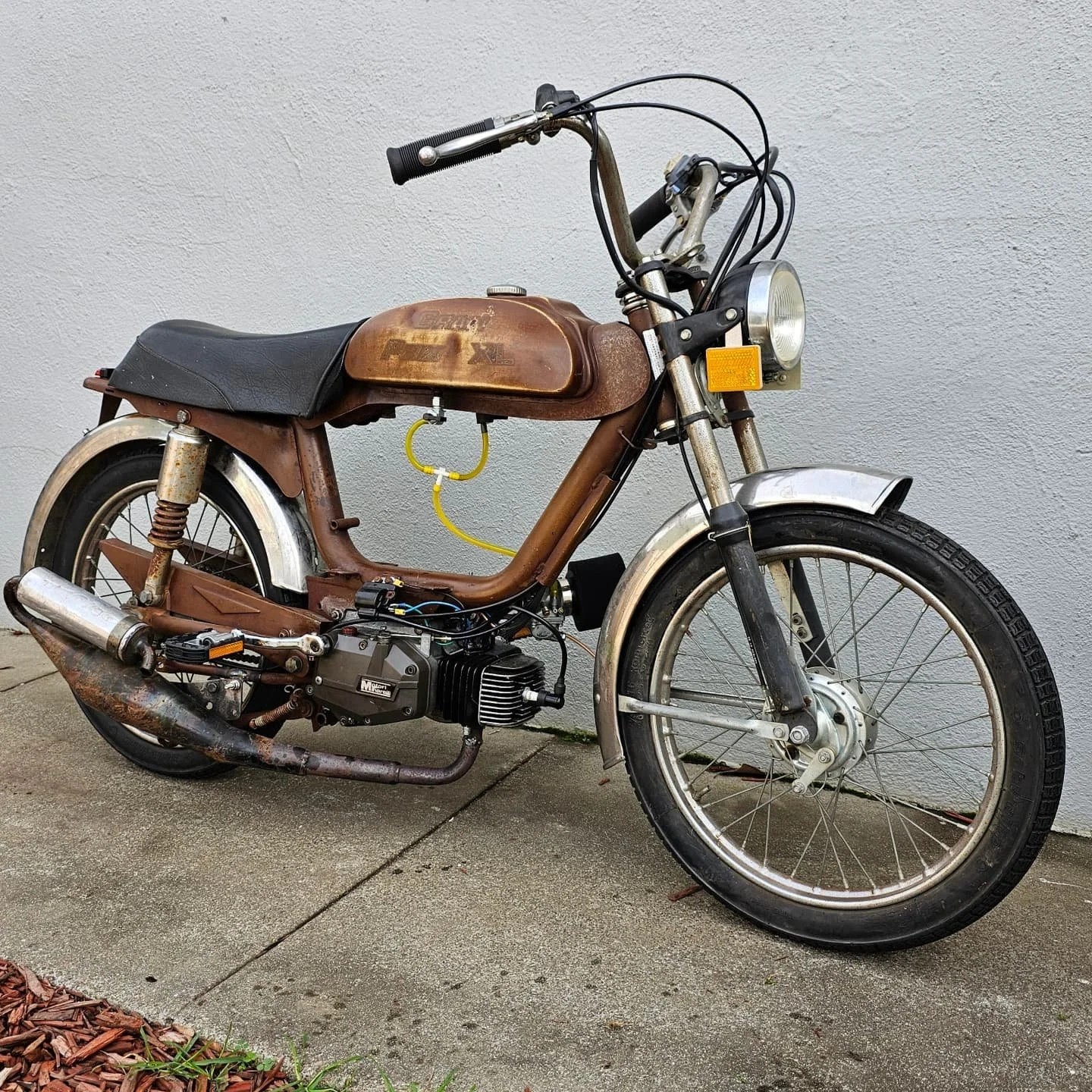 1978 Cimatti Gran Prix XL

Sold

Rebuilt V1 with new bearings and seals
Polini kit
Vm20 intake and carburetor 
Estoril exhaust

#cimatti #italian #minarelli #v1 #nomadmopeds #twostroke #vintage #pedal #brap #pedal #moped #mopedarmy