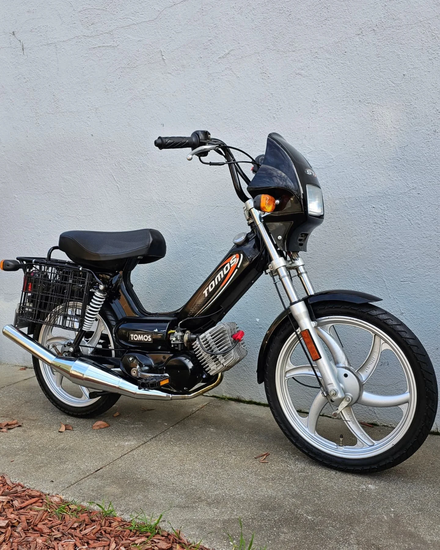 2009 Tomos ST

Sold

#tomos #mopedarmy #brap #twostroke #nomadmopeds #pedal #dellorto #moped #twospeed