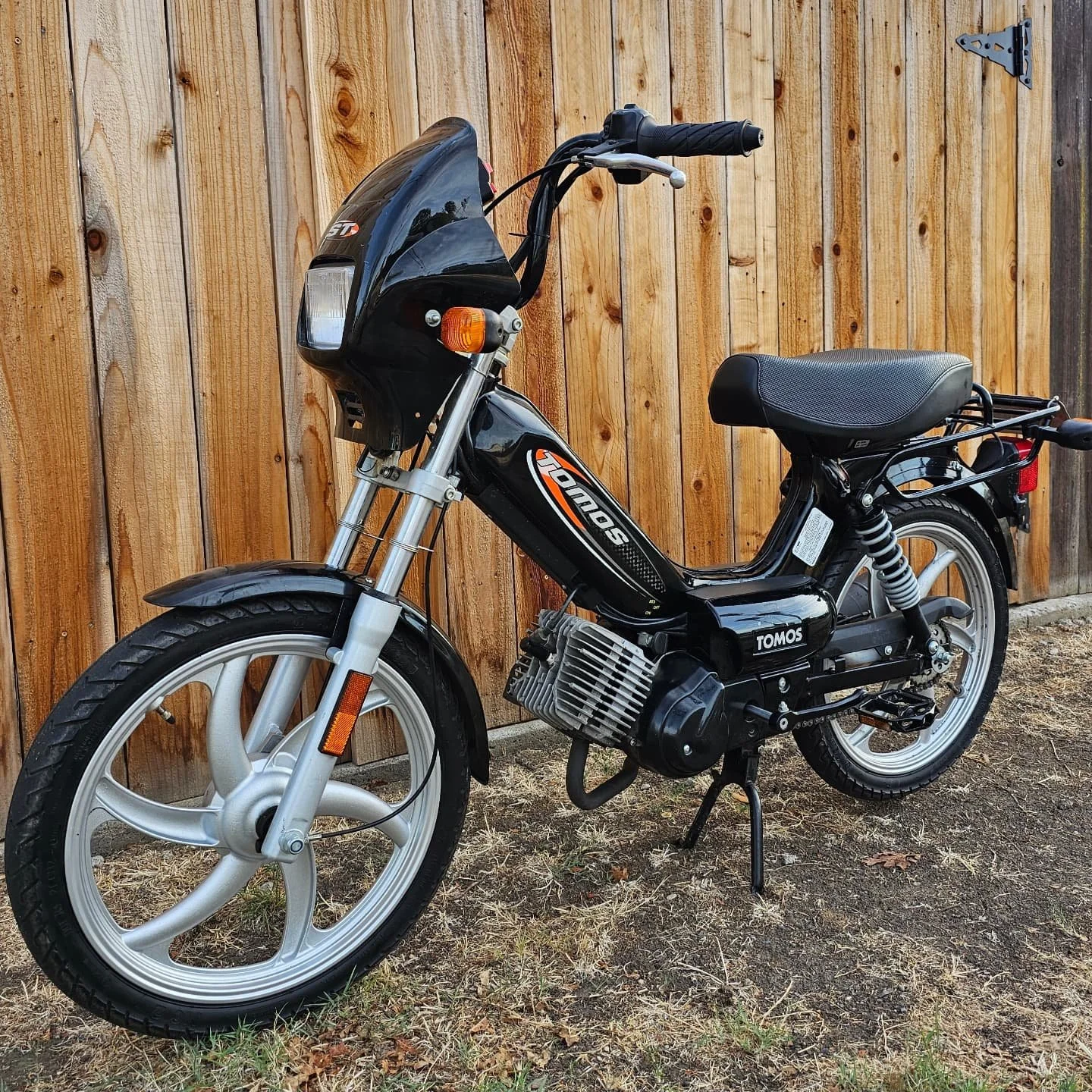 2009 Tomos ST 

Not for sale

#tomos #moped #mopedarmy #twostroke #nomadmopeds #pedal #dellorto #sacramento #california