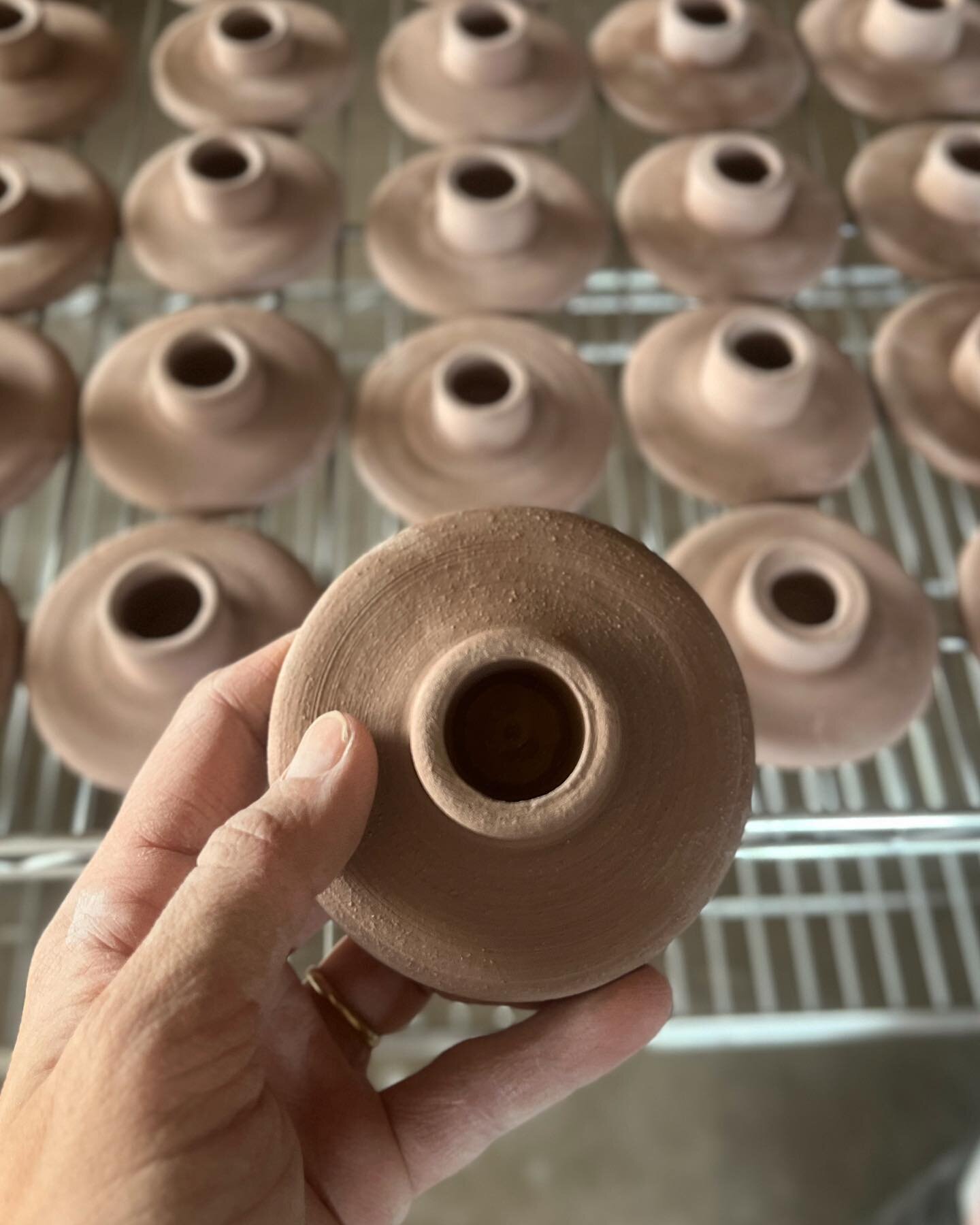 Buncha candle holders going in the kiln today for @figment_floral | working on custom and bulk projects is so fun for me. I love getting to see the finished product out in the world! ✨