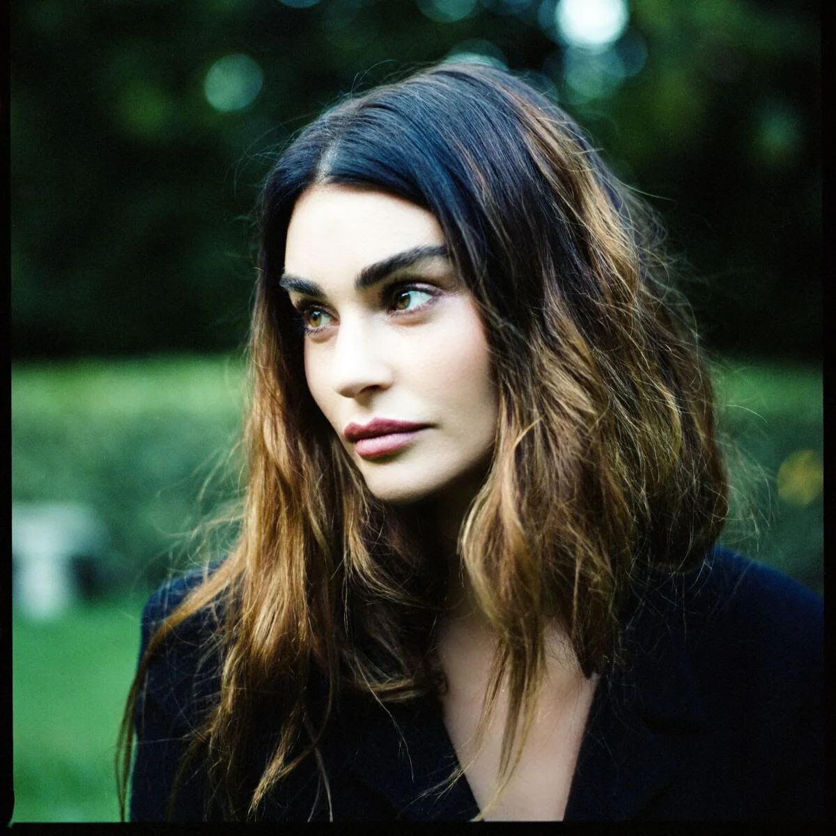 ARO (Aimée Osbourne) Announces Debut LP | Shares "House of Lies" Single Via Alt Press | Playing Virtual Show September 26th From L.A.'s Hotel Cafe | ‘Vacare Adamare’ Out October 30th Via Make Records