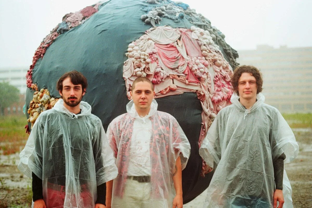 Population II Share "Ce N’est Rêve" Video Via mxdwn | Playing M For Montreal Tonight | 'À La Ô Terre' Out Now On Castle Face Records