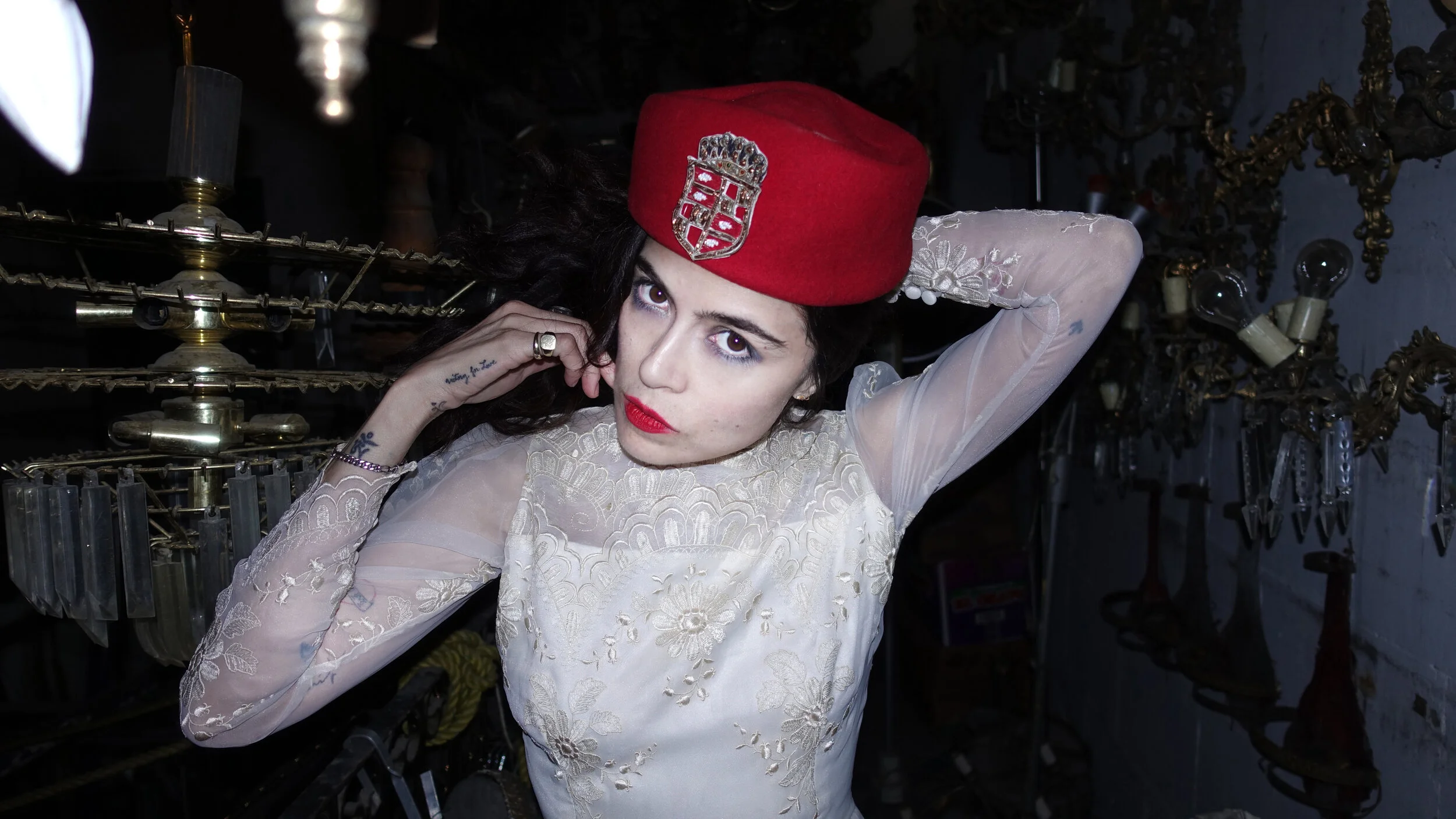 Marion Raw Shares Debut Solo Album via Post Punk, Read Exclusive Interview with American Songwriter, 'Deep Cuts' Out Now on All DSP's