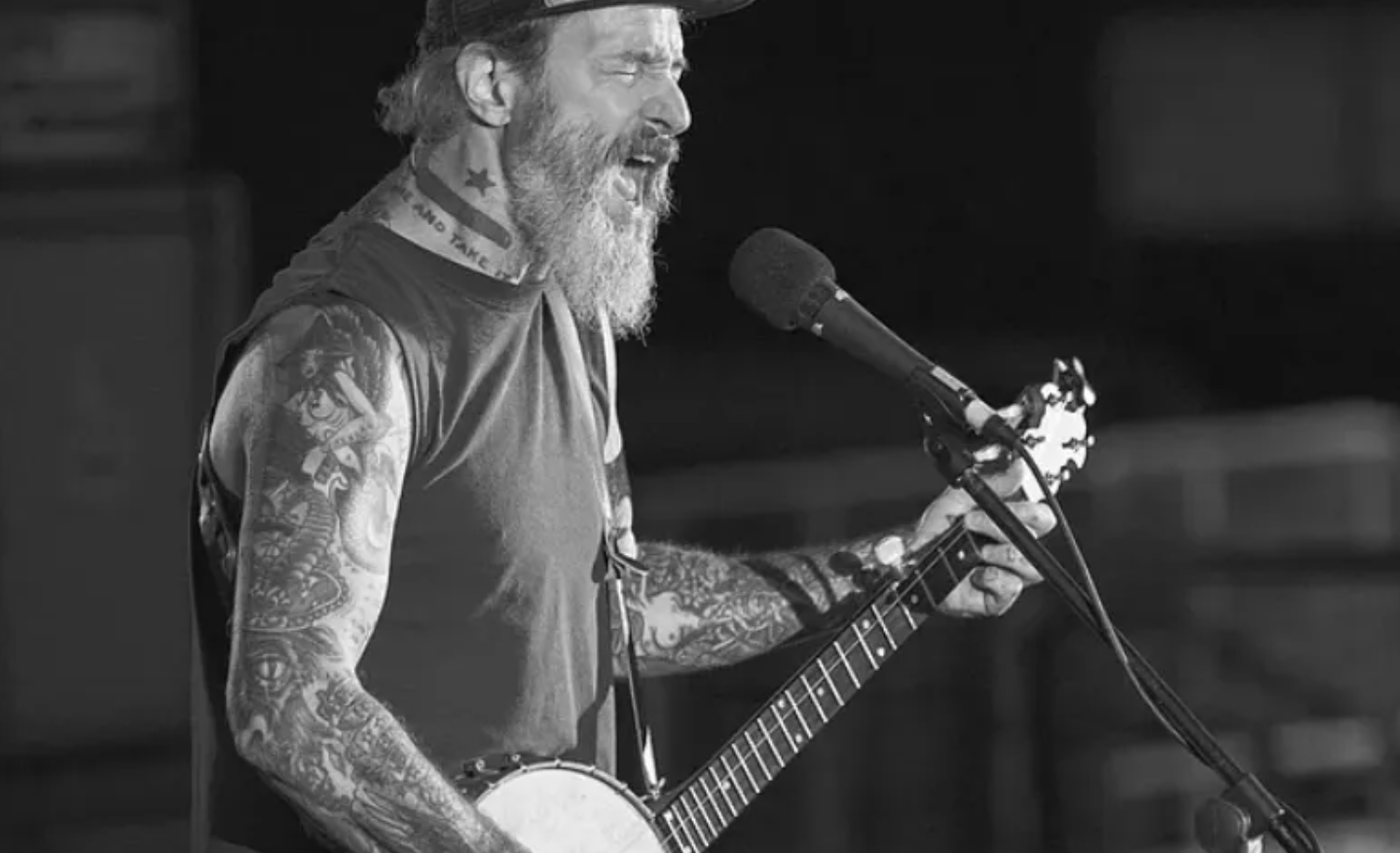 JD Pinkus (Butthole Surfers) Announces New LP, Shares "Gittin It", 'Fungus Shui' Out 8/21 On Shimmy-Disc/Joyful Noise Recordings