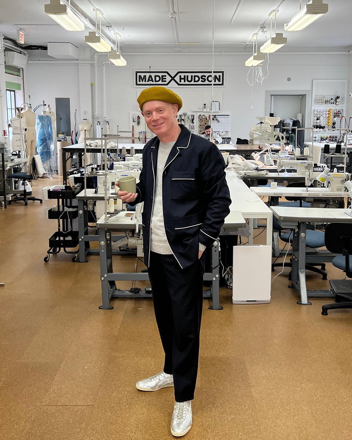 Welcoming back the always fashionable, Kristiaan, to our production team + now @madexhudsonshop food team ~ get ready for some beautiful sewn items and delicious bento boxes 🍱 

#cutandsew #madexhudson