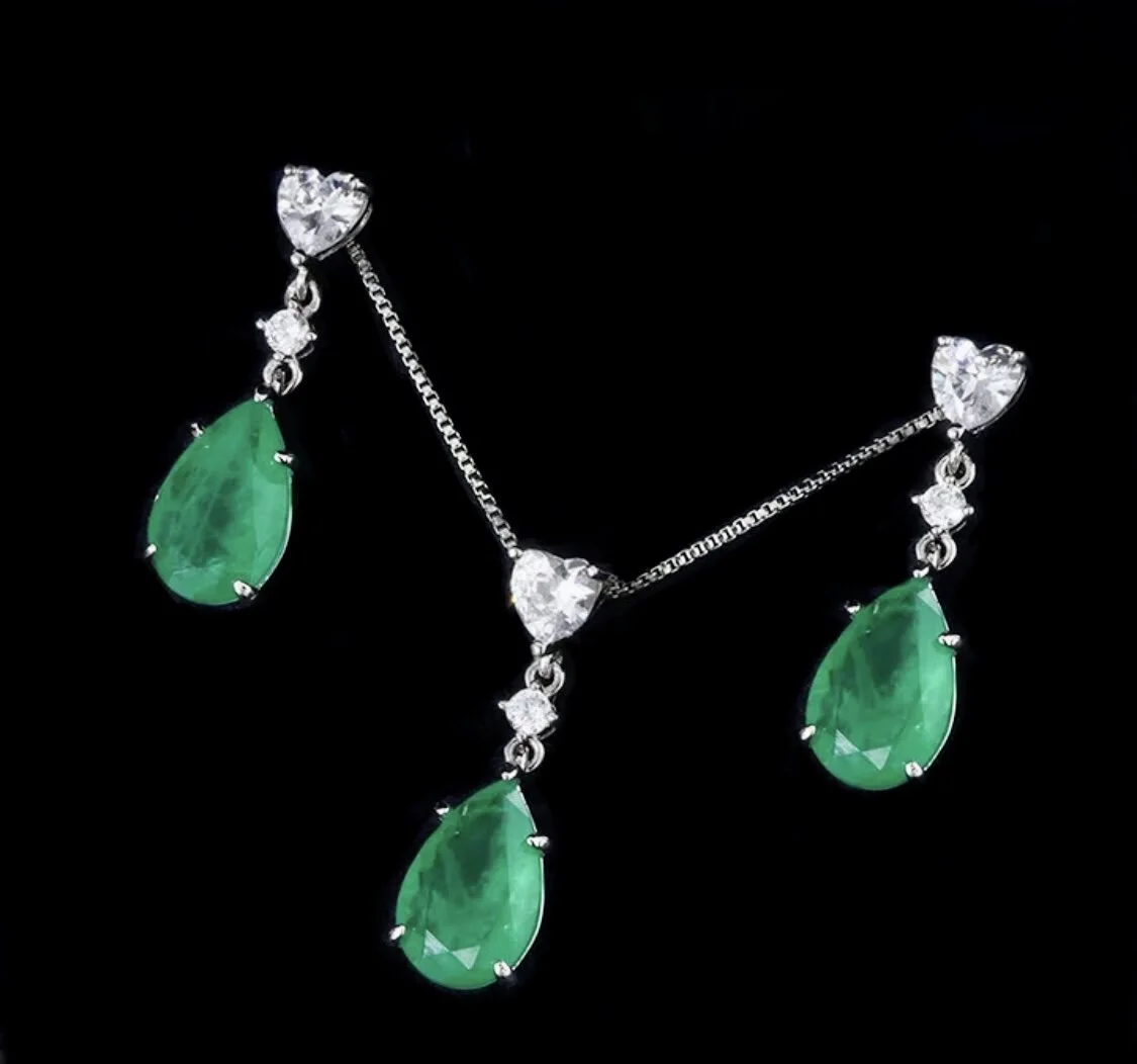 Vintage Water Drop Emerald Set