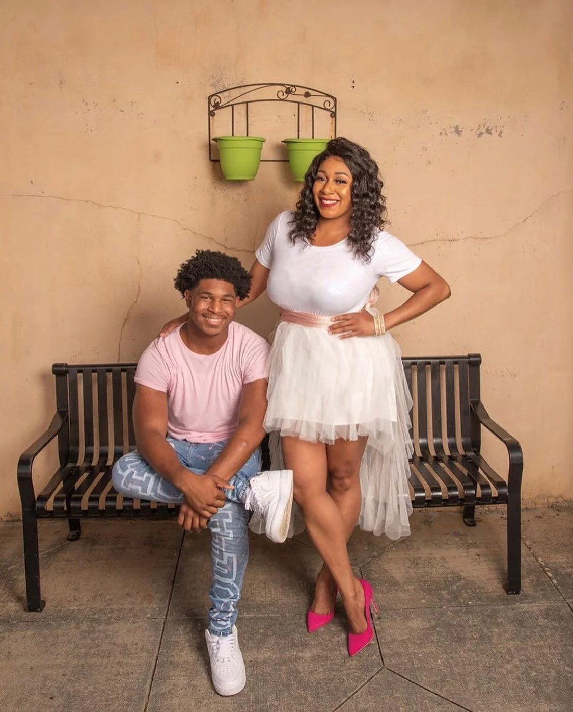 Family Portrait Posing & Creative Direction