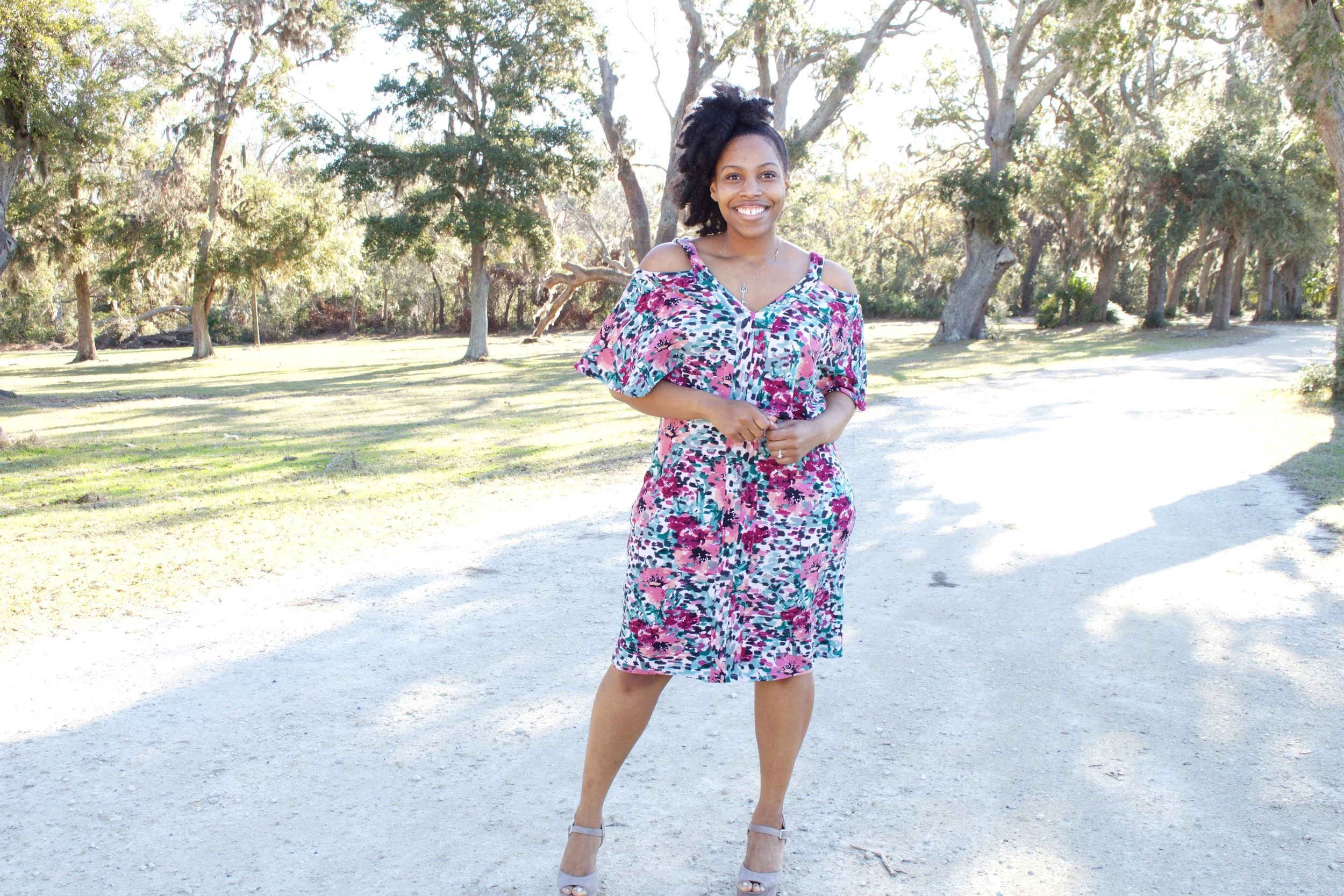 Cold Shoulder w/ Flounce Knit Dress: Vogue 9238