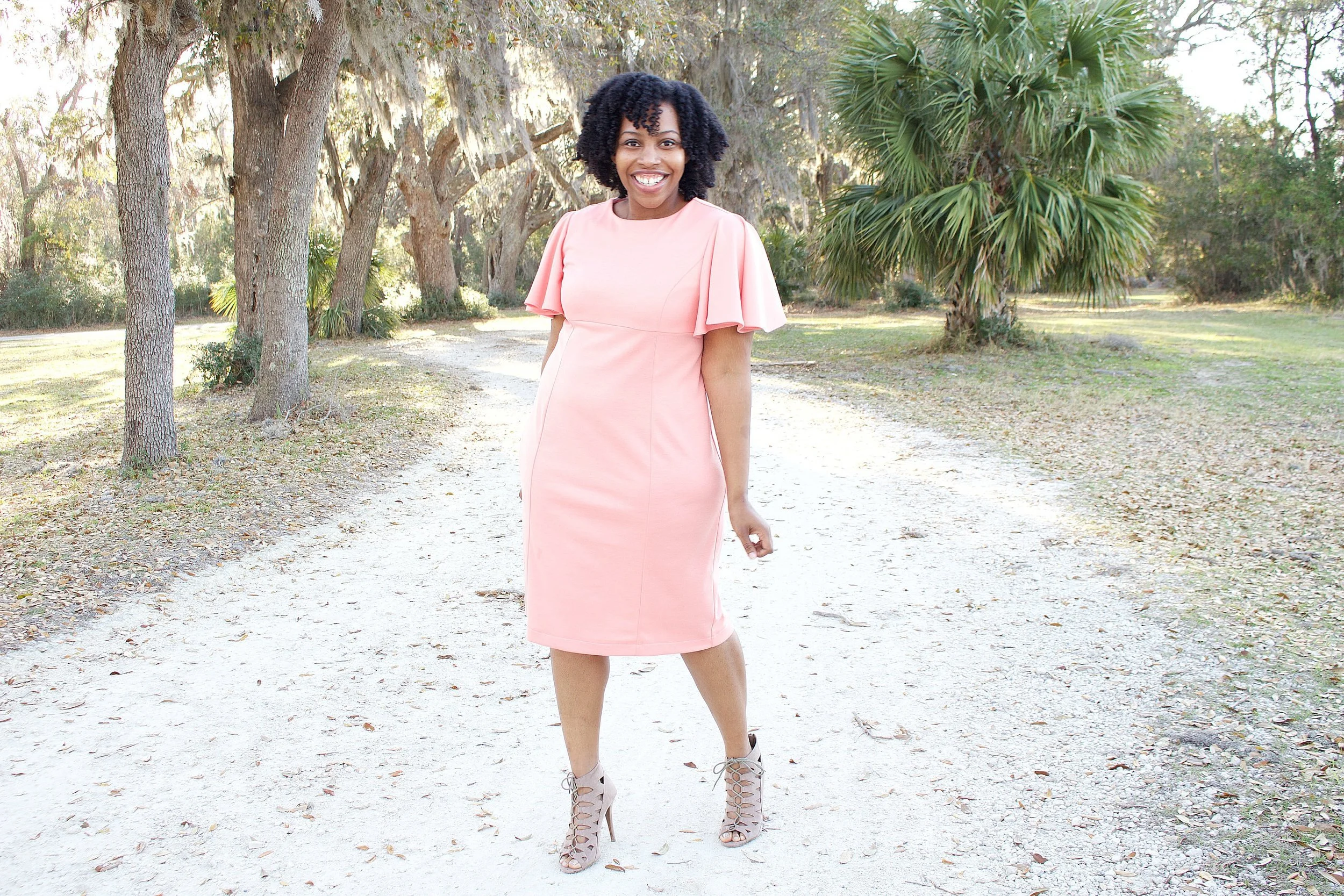 Elegant Coral Knit Dress: Simplicity 8292