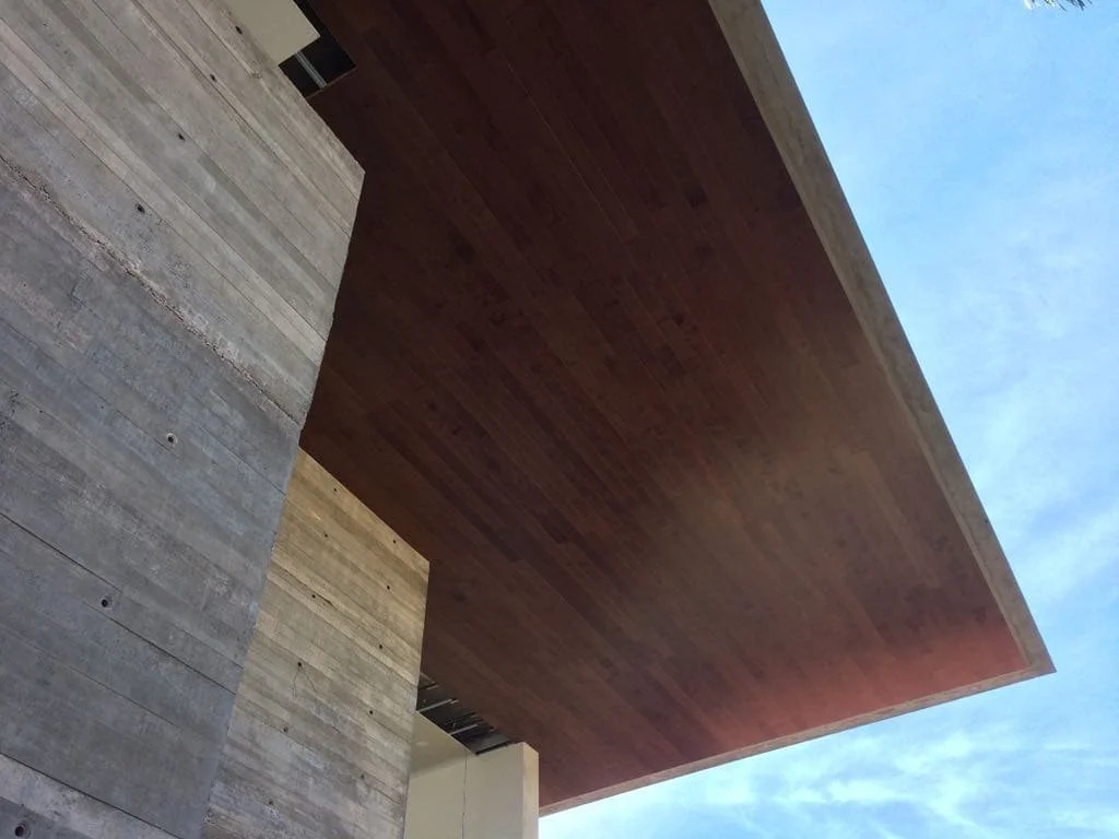 TRIÂNGULO HARDWOOD FLOORING