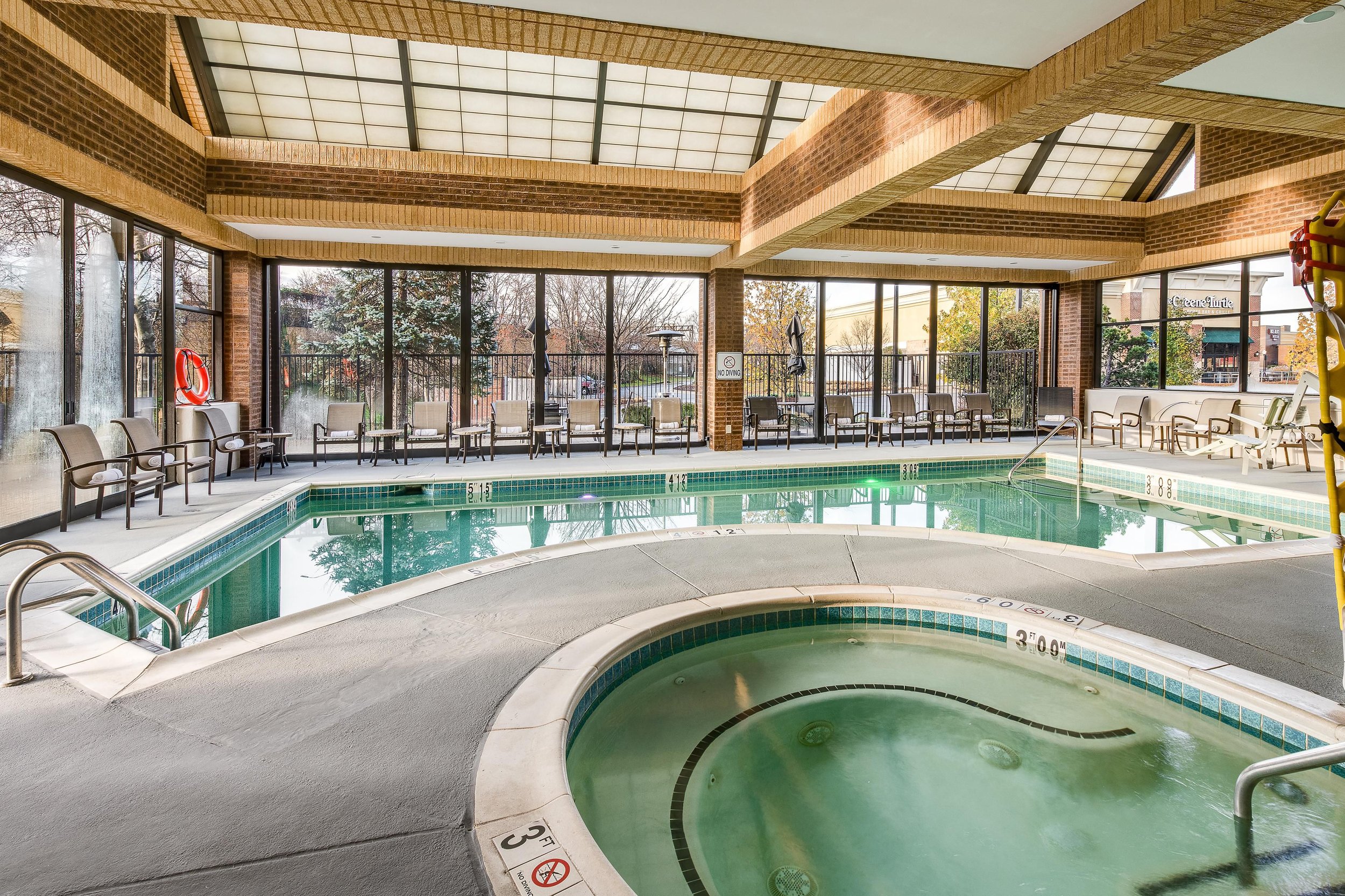 crowne-plaza-annapolis-5851093599-3x2.jpeg