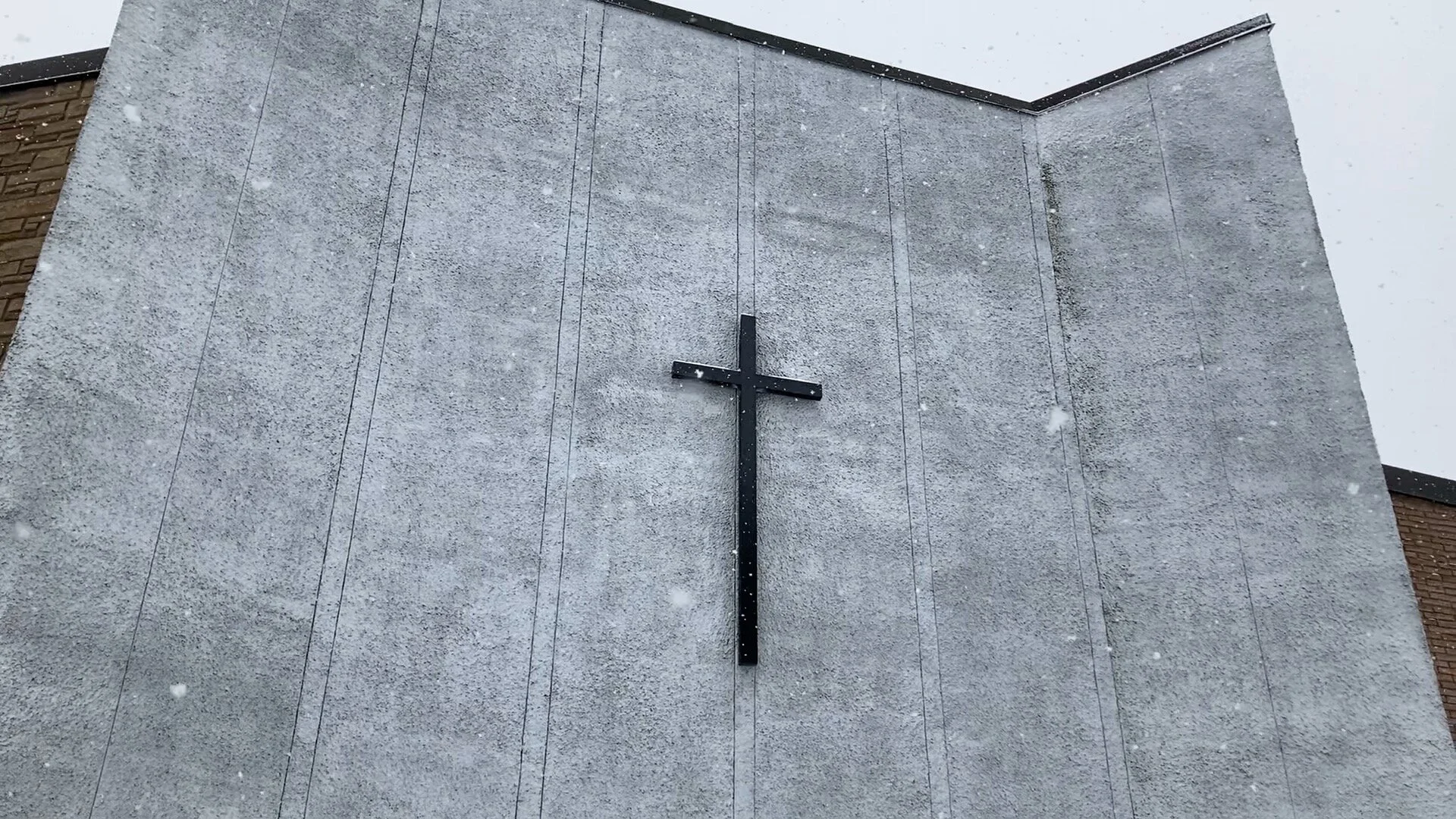 building cross.jpg