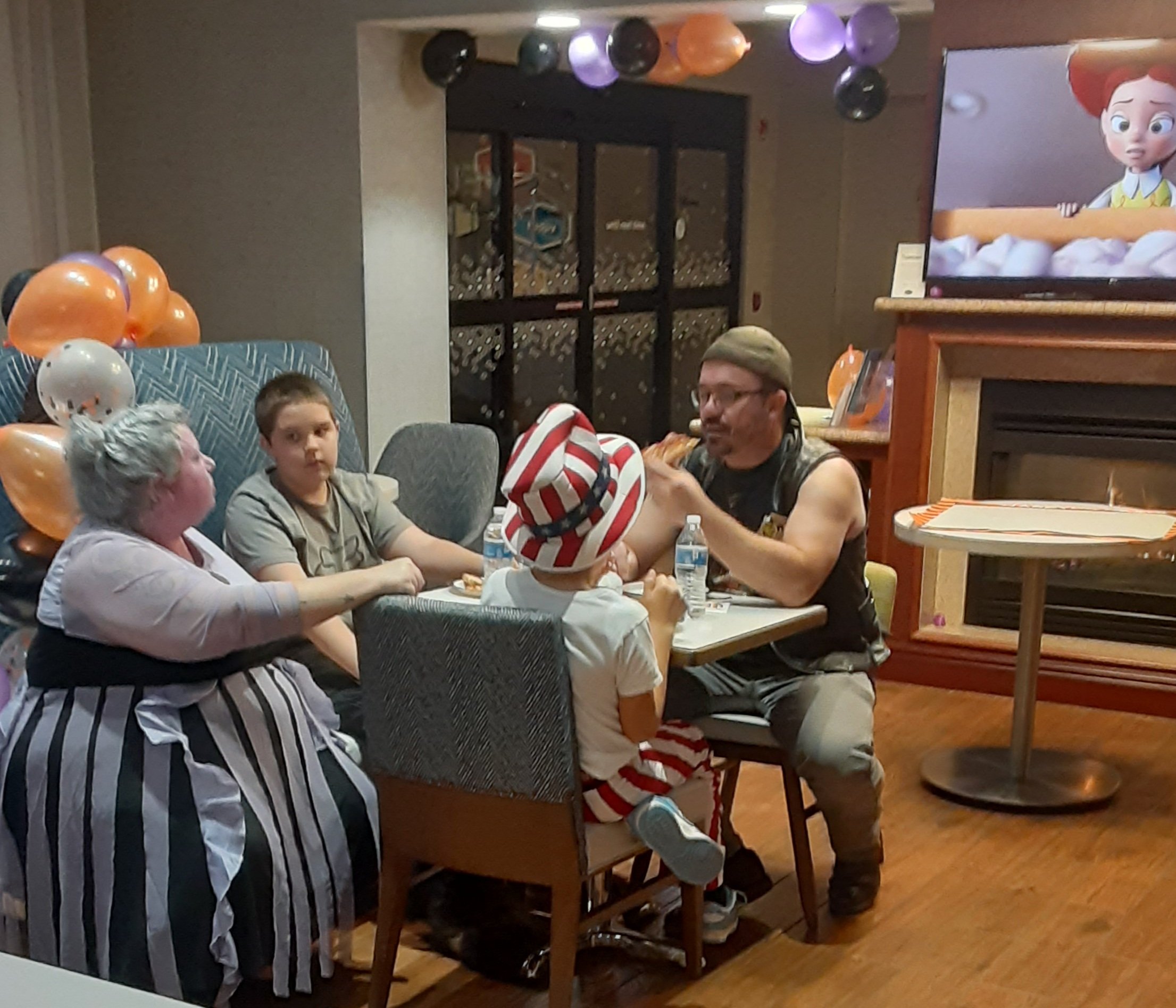 Dani with Teagan Kiser and Nick and Lucas Kern.jpg