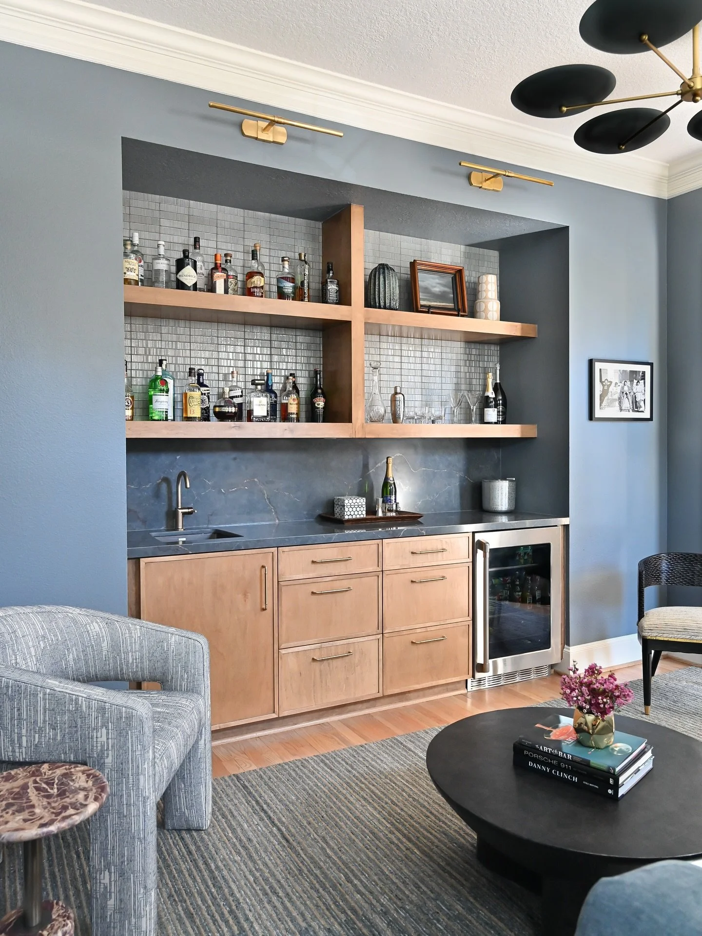 Cocktail O&rsquo;Clock🍸✨Happy Friday!