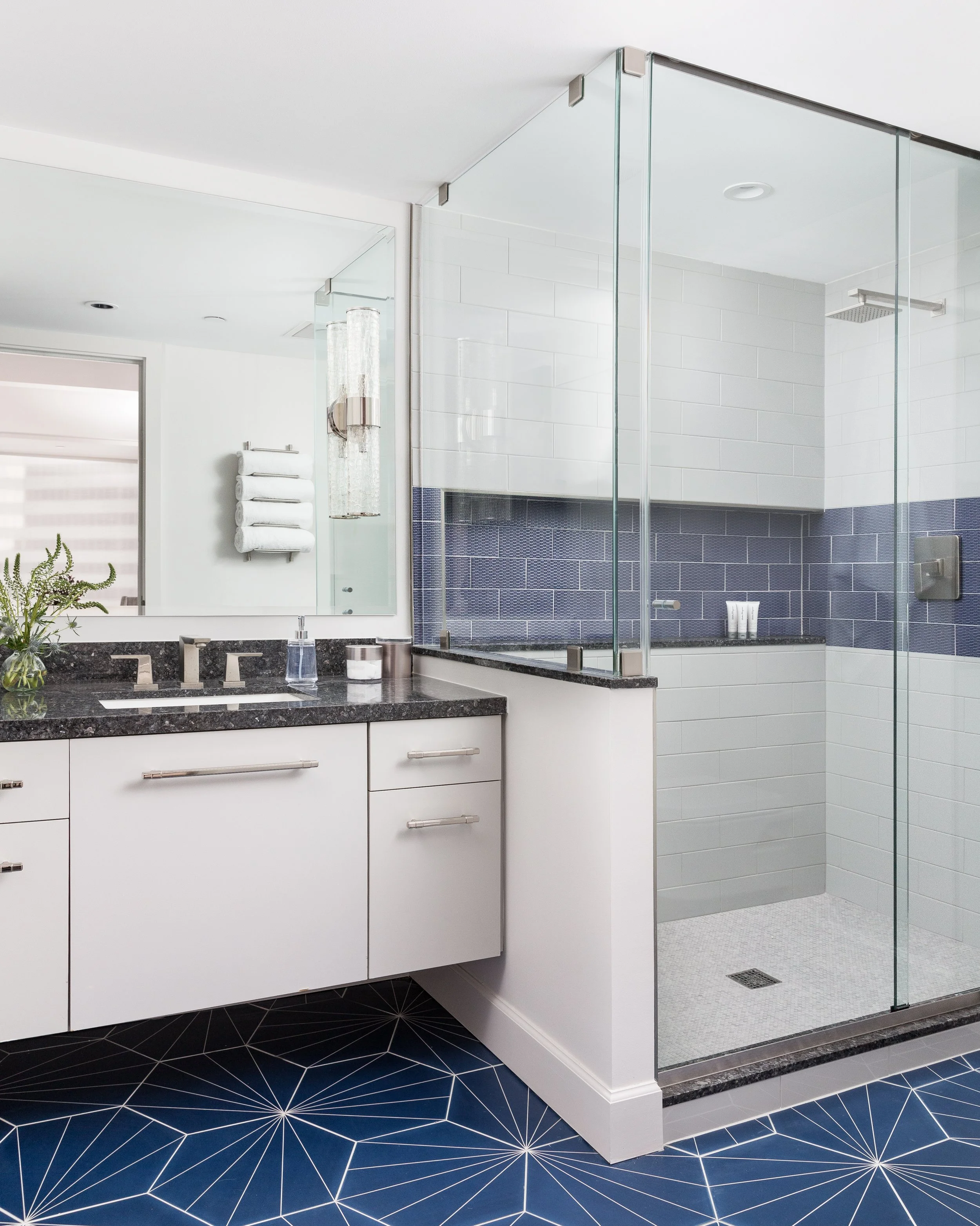 TS29GuestBath1.jpg