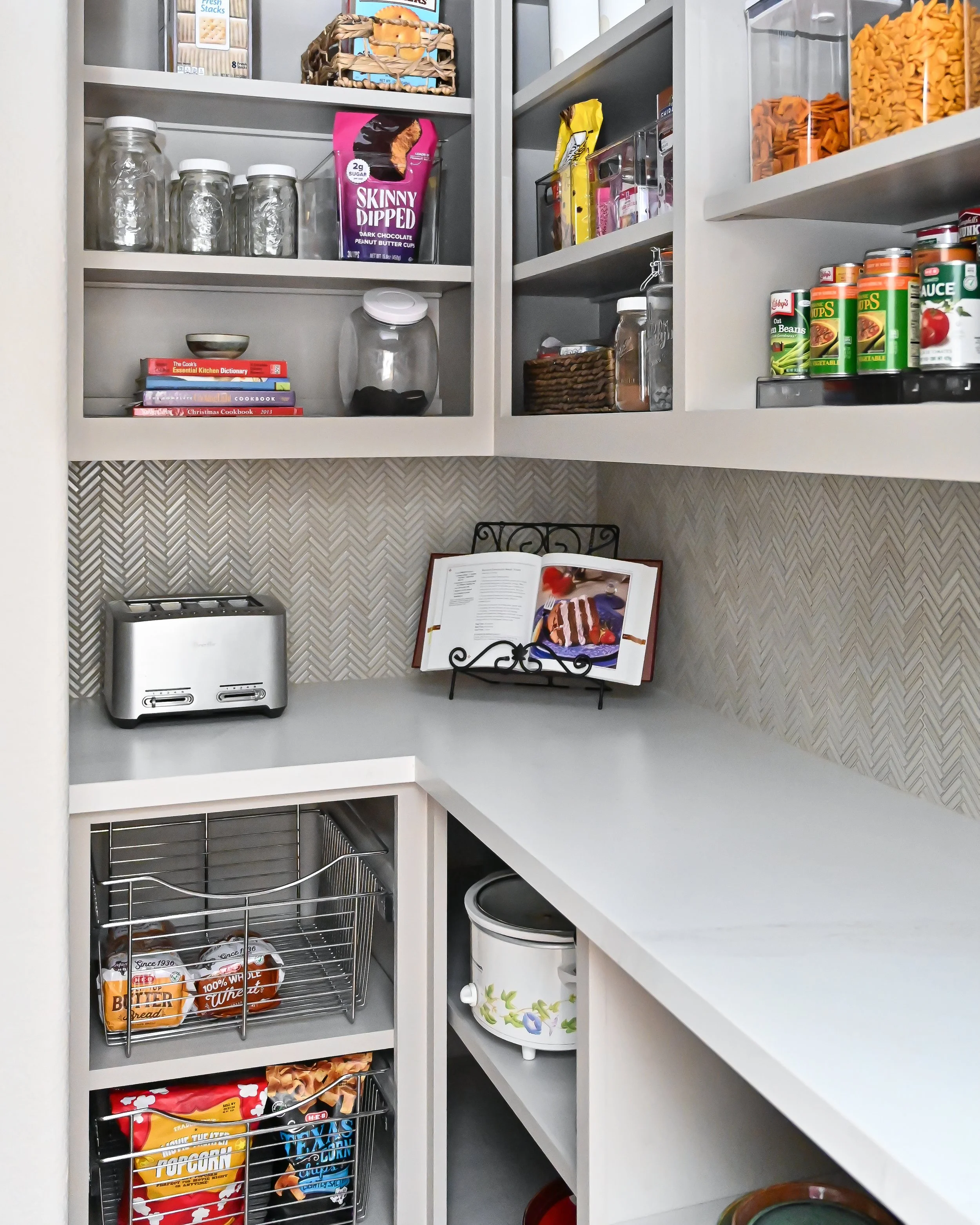 Pantry4.jpg