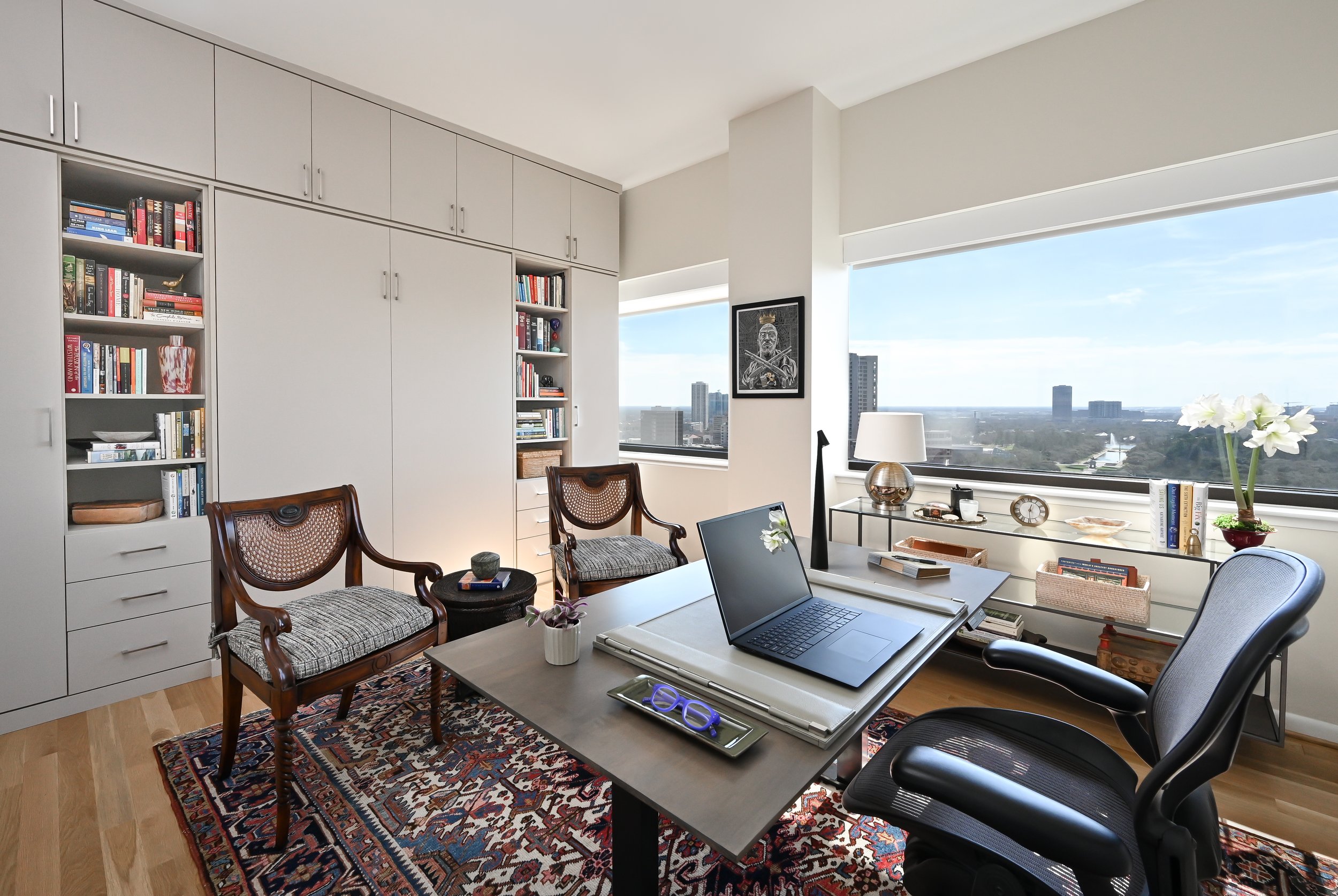 Office1.jpg