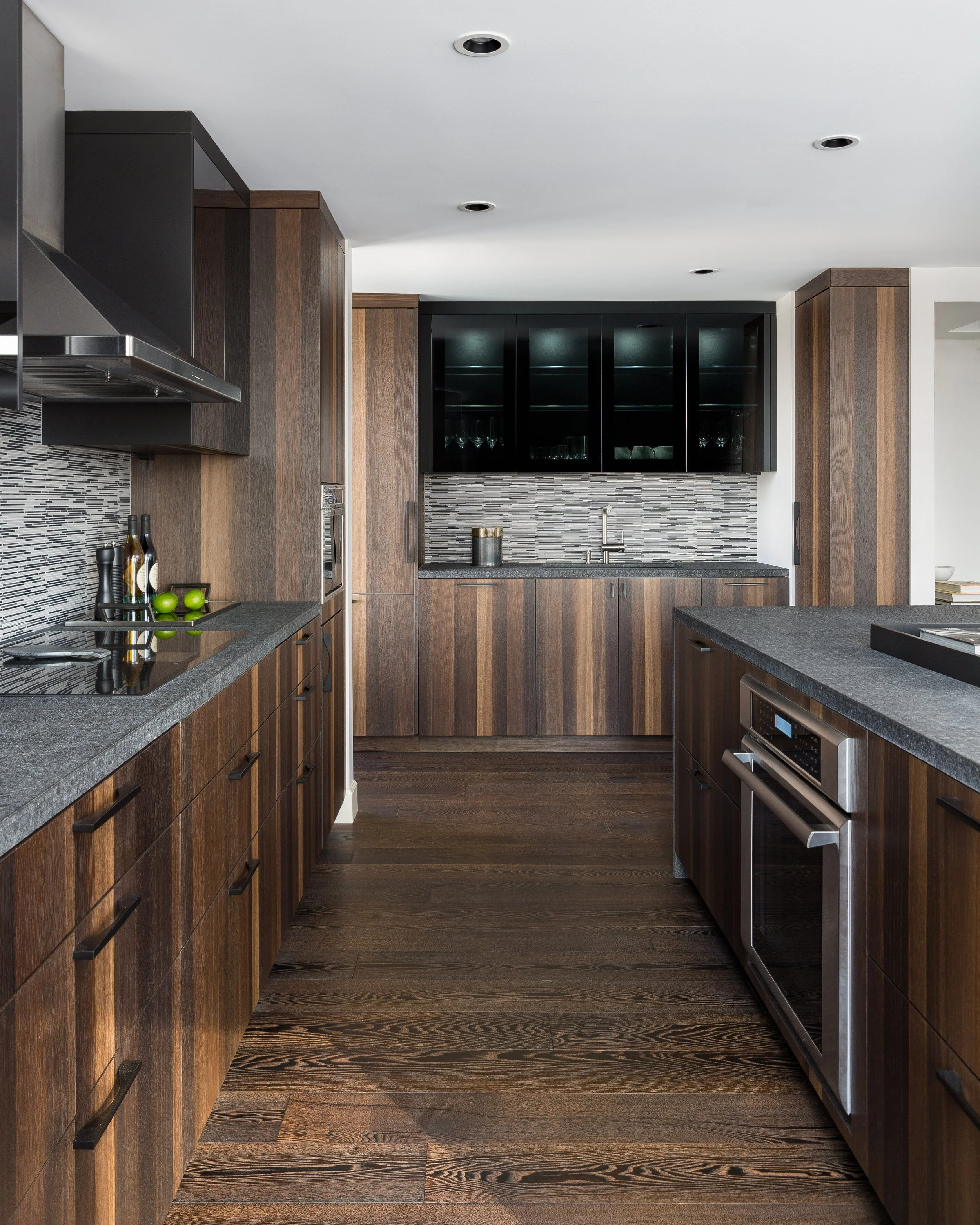 TS29Kitchen4.jpg