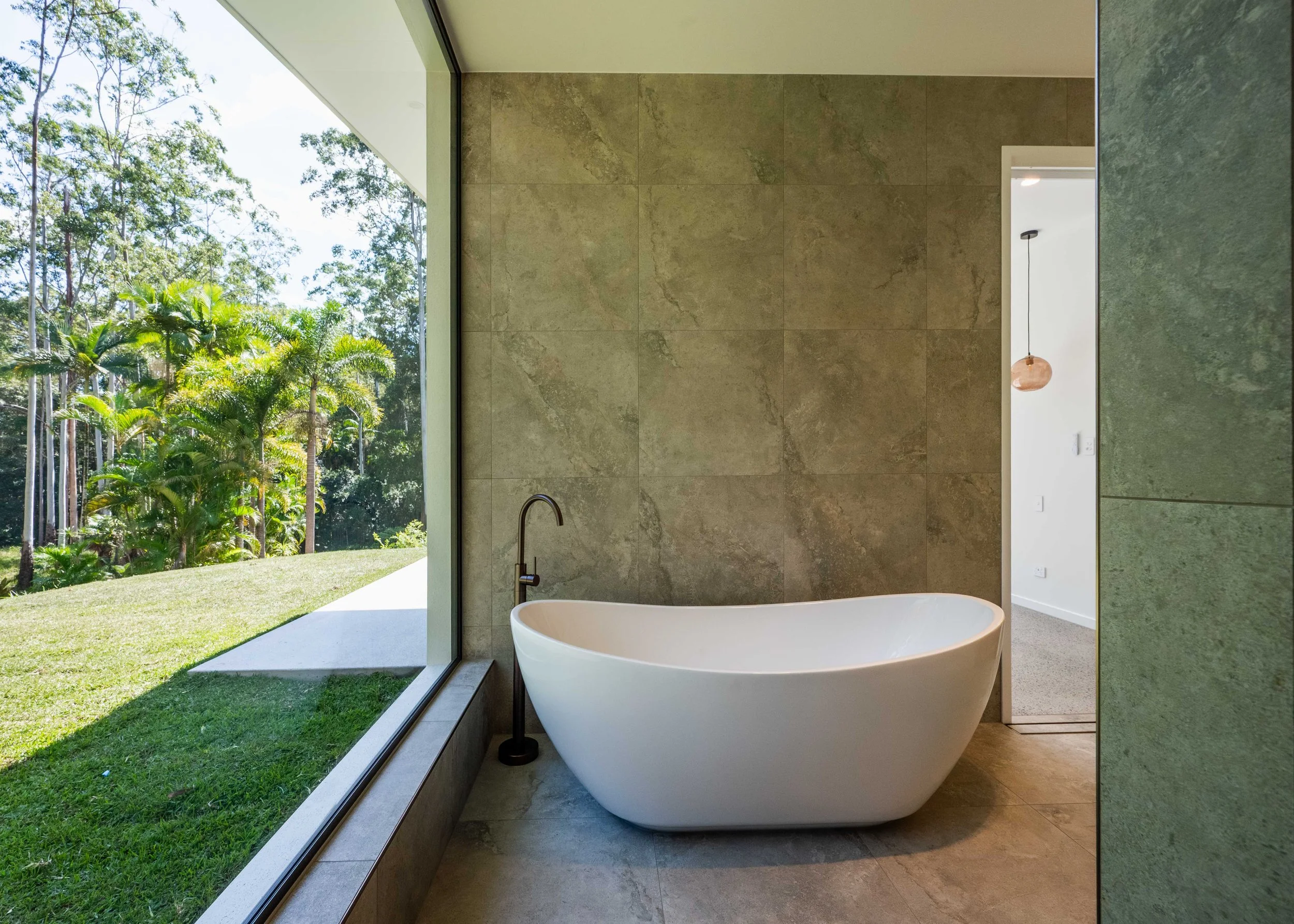 Ensuite Bath