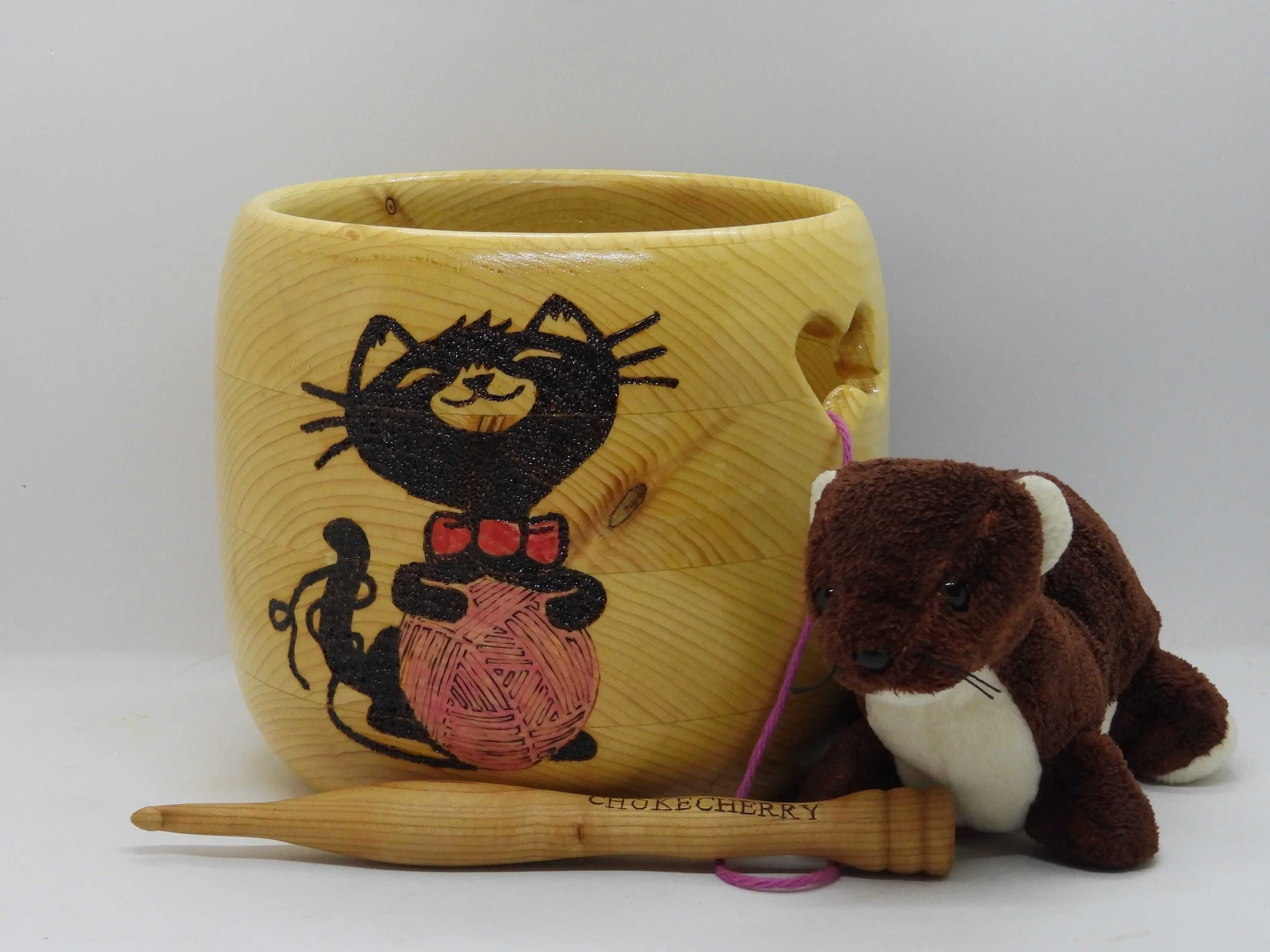 #595 - Spruce Yarn Bowl with Tuxedo Cat Silhouette