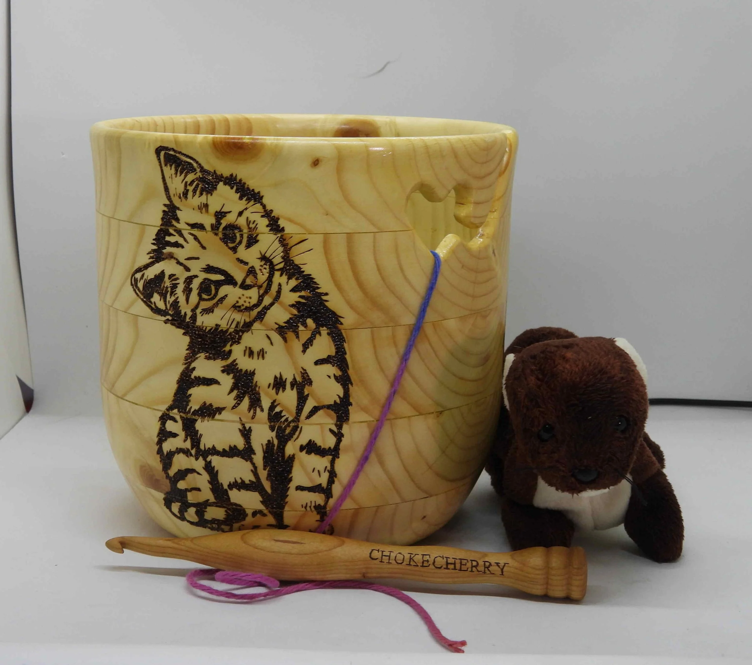 #594 - Spruce Yarn Bowl with Tabby Kittens