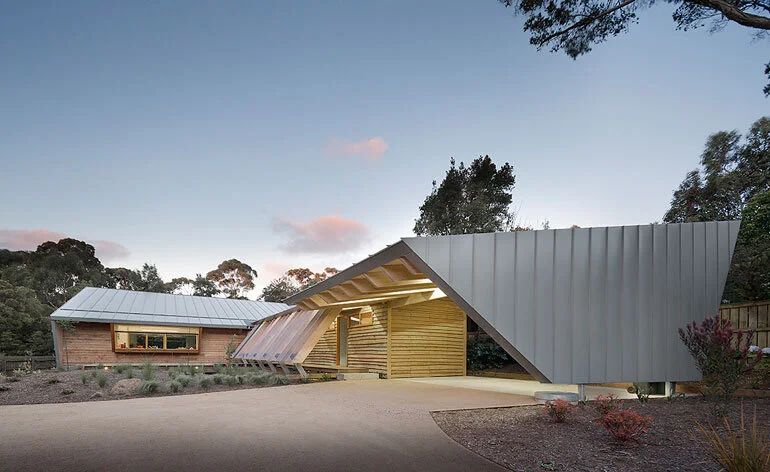 01_Somers-House_March-Studio.jpg