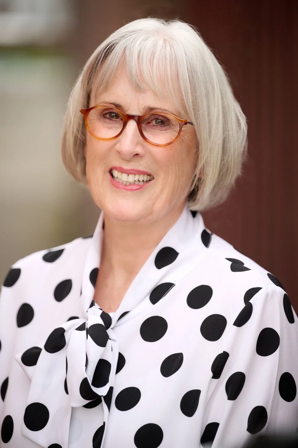 Amanda Hampson, author