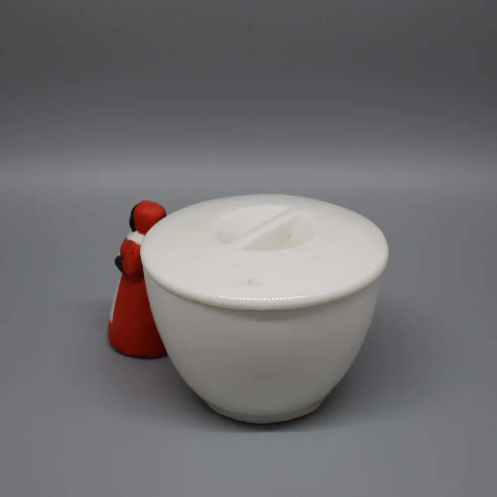 Woman container 3.JPG