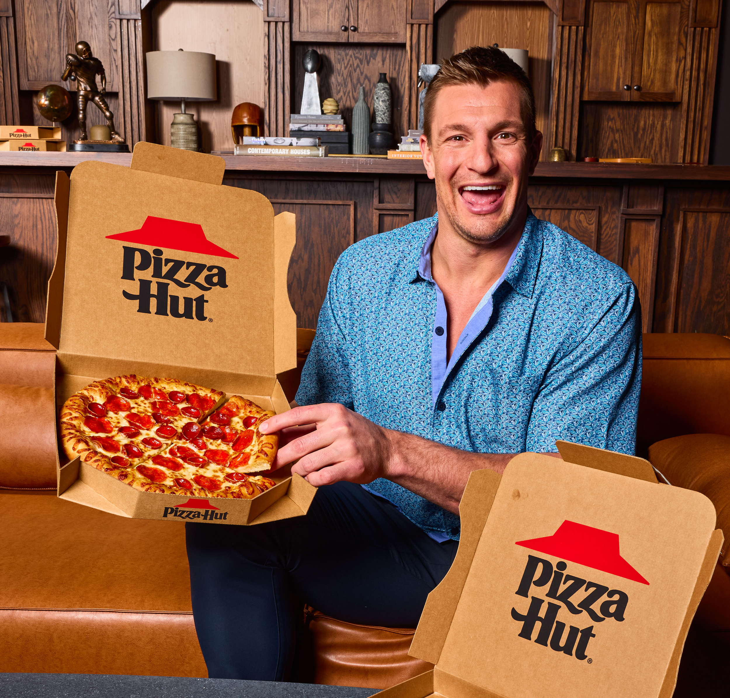 Pizza Hut / Ultimate Hut Bundle