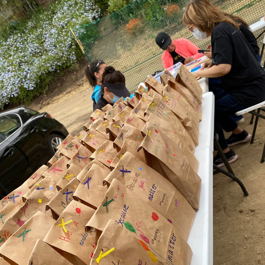 Volunteering in Los Angeles with UpWorks for Good