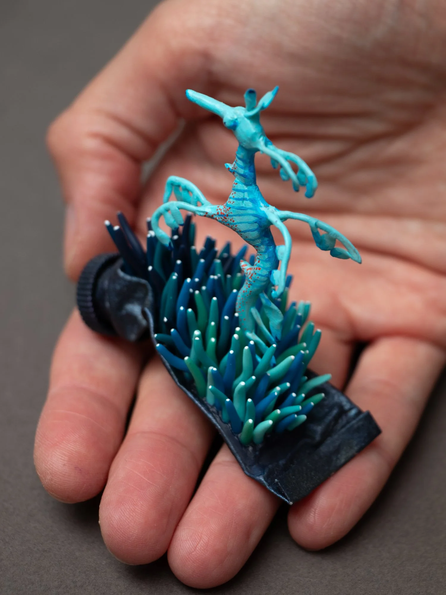 Paint_Tube_Seahorse-2.jpg