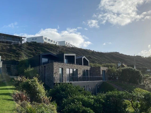 Dynargh, Mawgan Porth