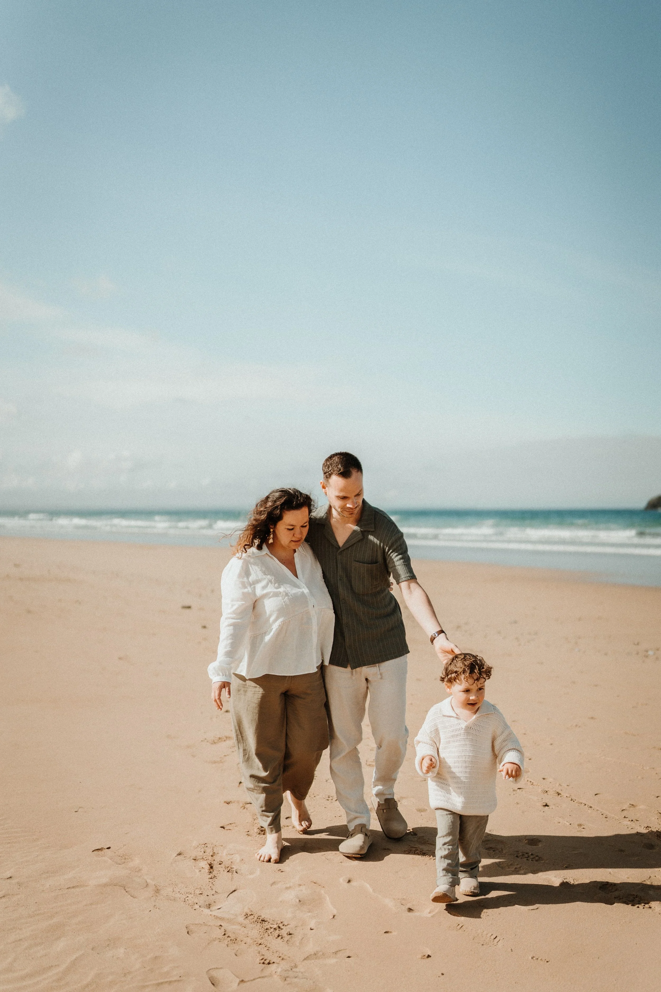 photographe-famille-bord-de-mer-moment-simple-crozon.jpg
