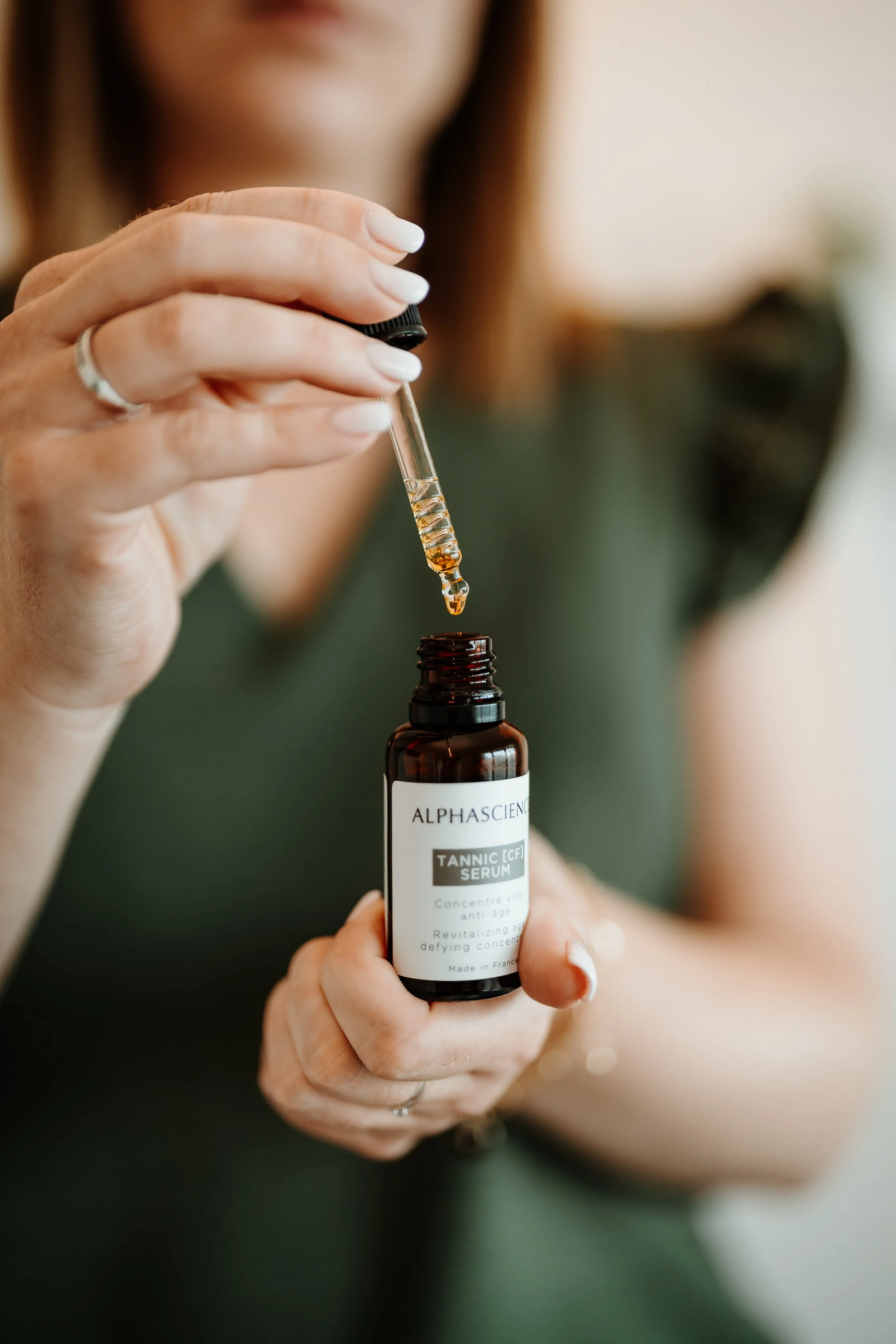 Photographe pour les professionnels en Bretagne, Finistère. Séance photo produit salon esthétique.