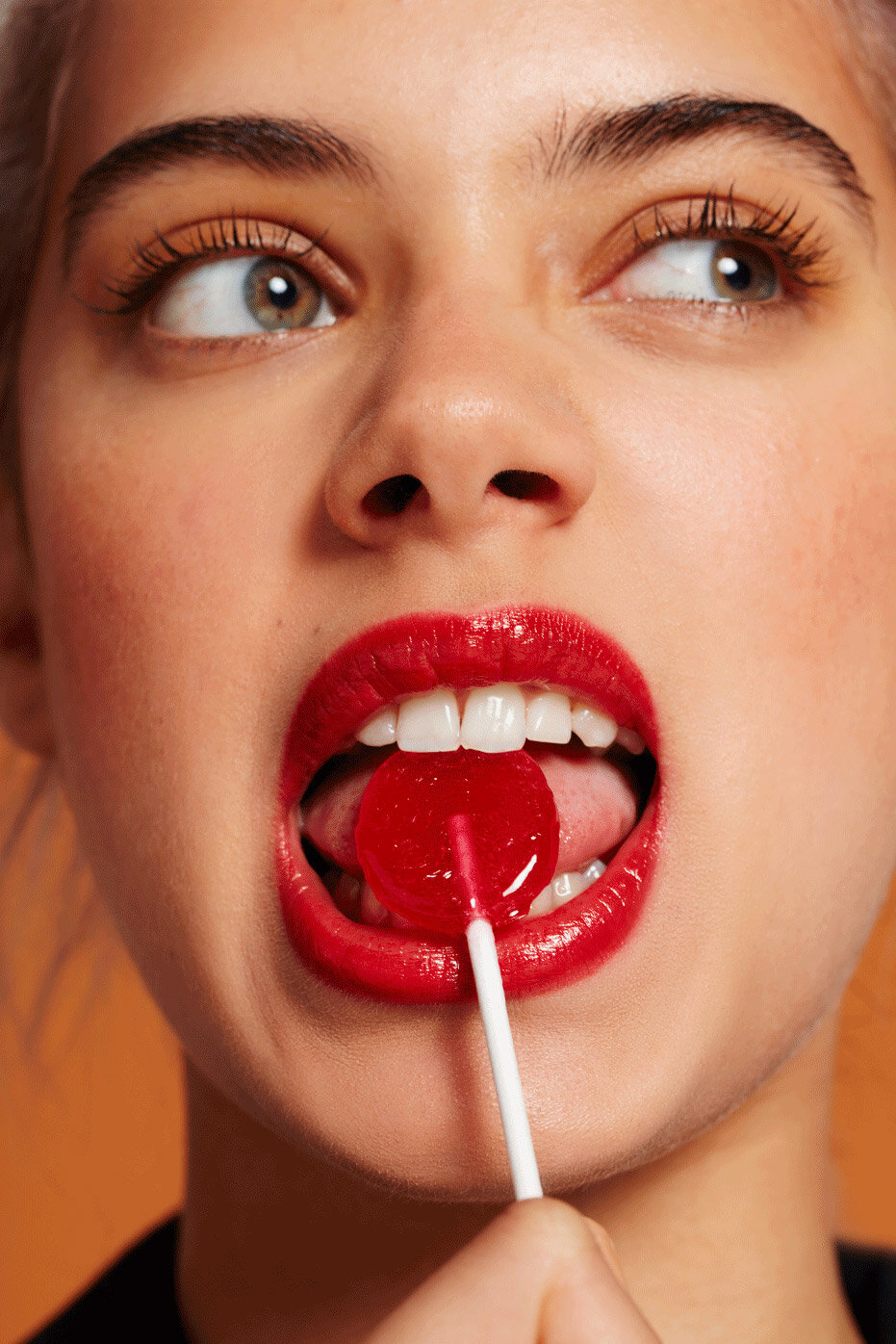 TBS_Make_Up_Lipstick_A.jpg