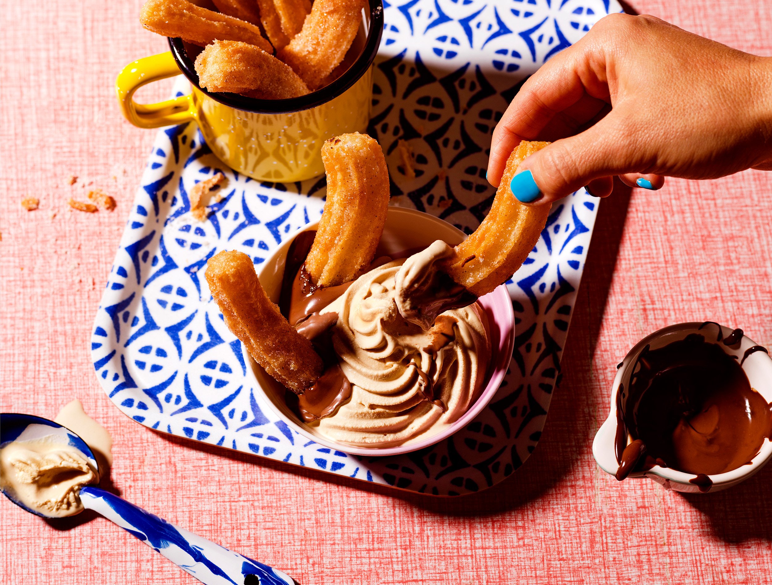 fwip-desserts-salted-caramel-with-hot-churros-cropped-RGB.jpg