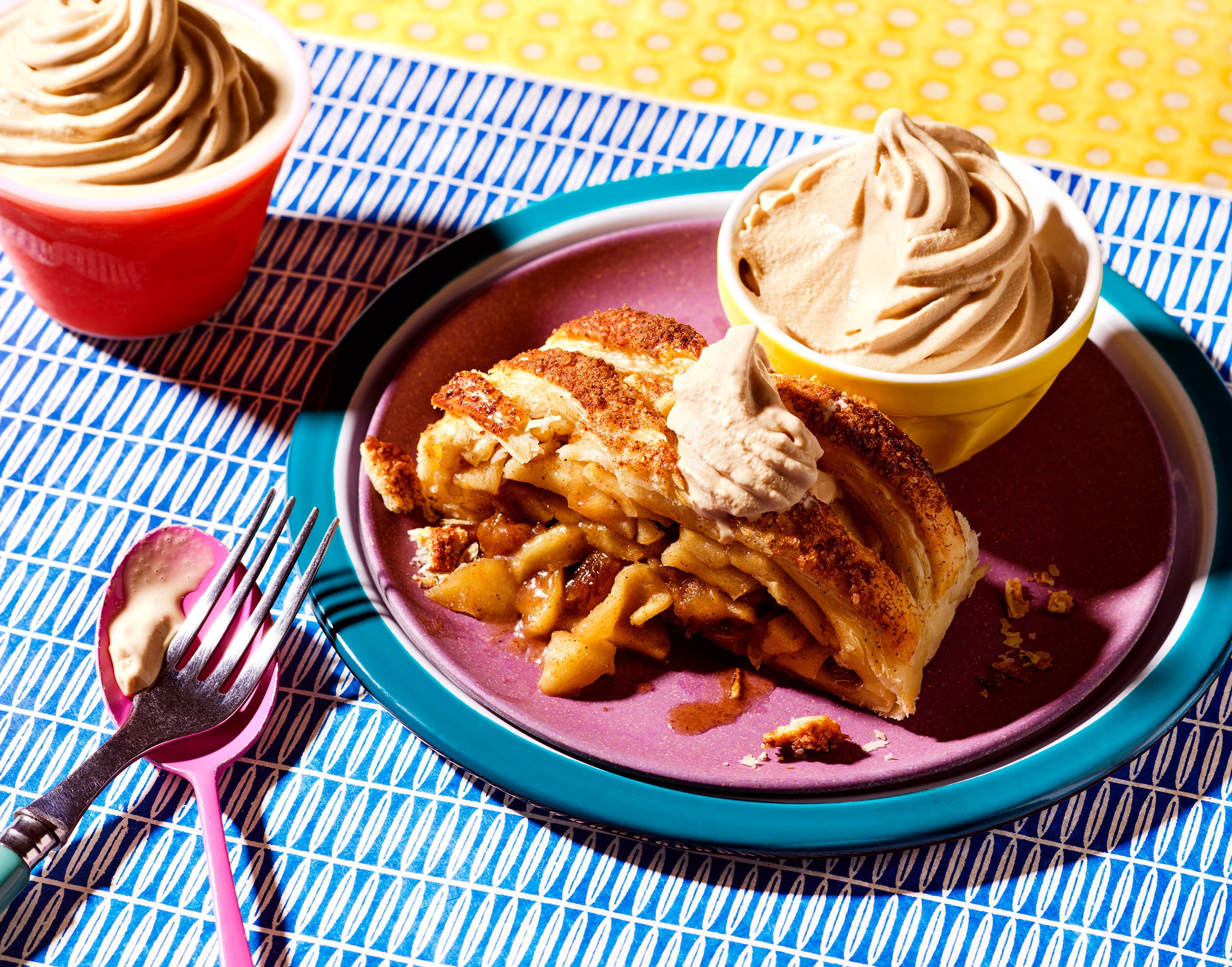 fwip-desserts-salted-caramel-gelato-with-apple-strudel-cropped-RGB.jpg