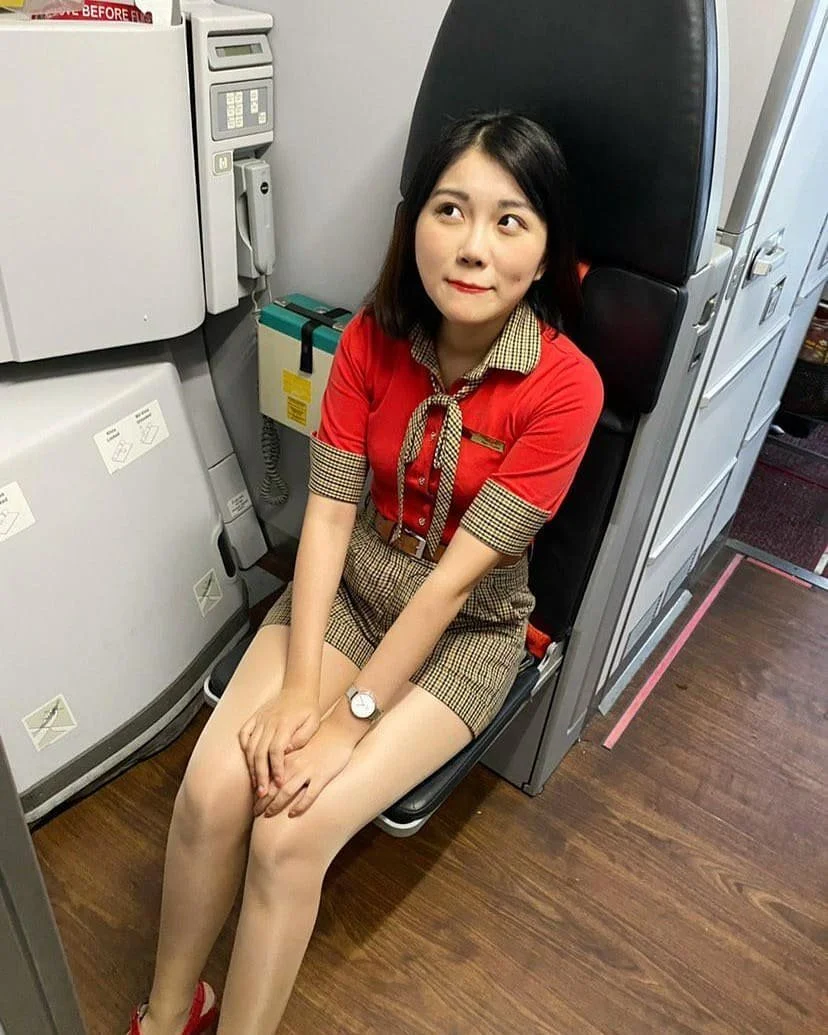 TBC_cabin crew 1_0007.jpg